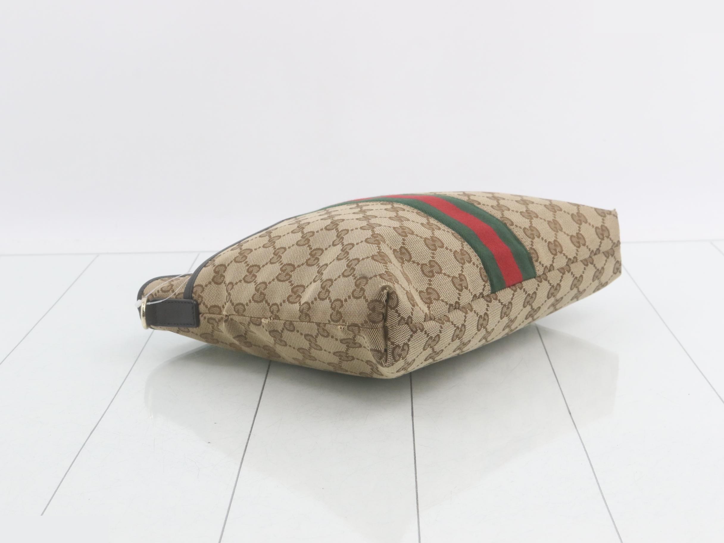 GG Canvas Shoulder Bag — view 5