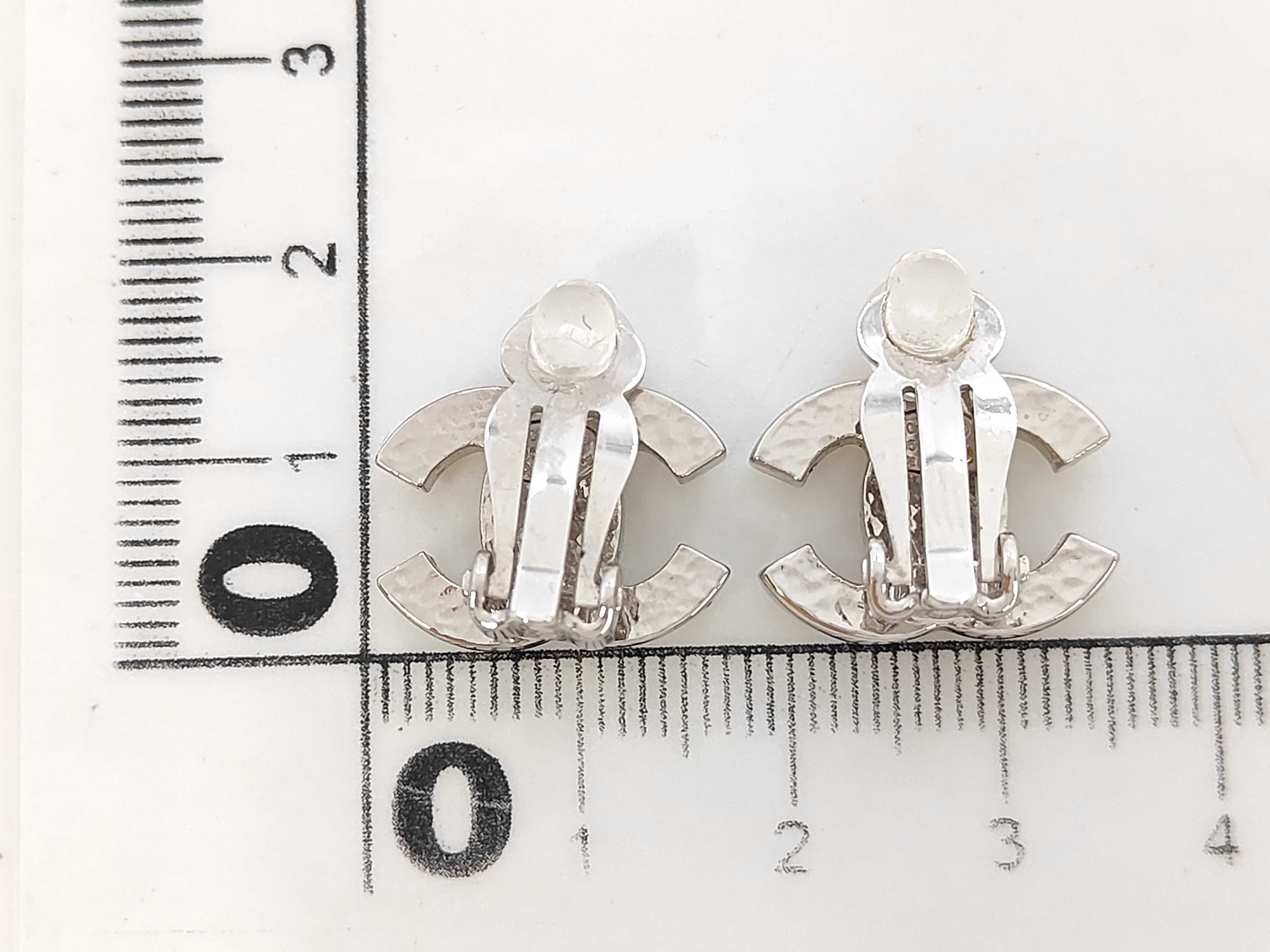 Coco Mark Earrings 05V Earrings — view 2