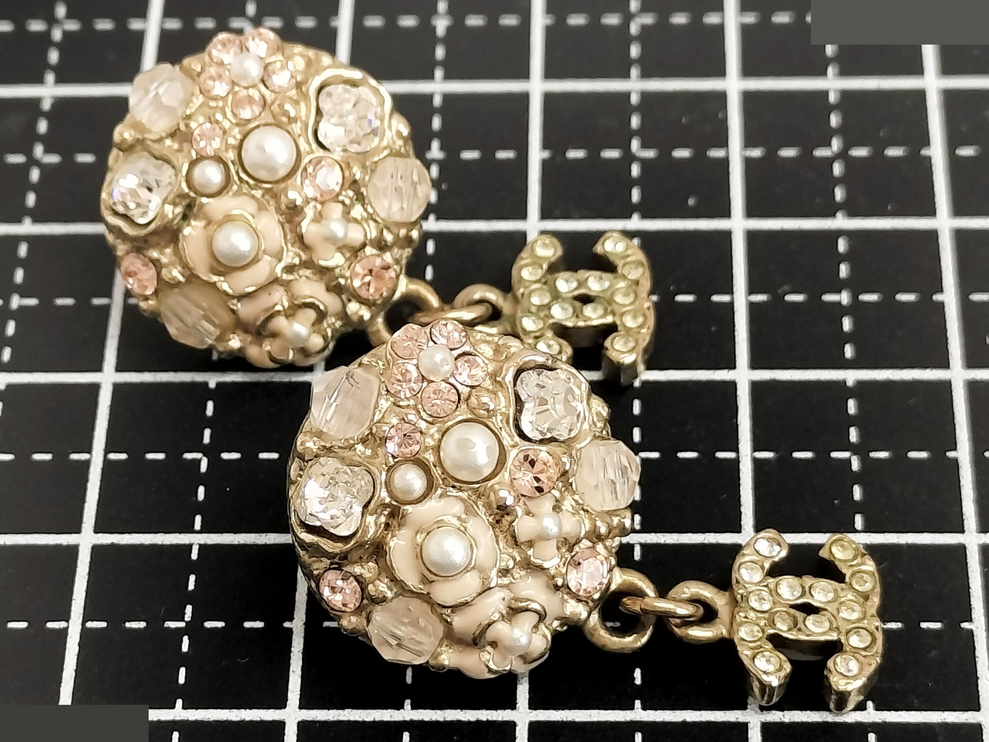 Coco F Pearl Gold Earrings — view 7
