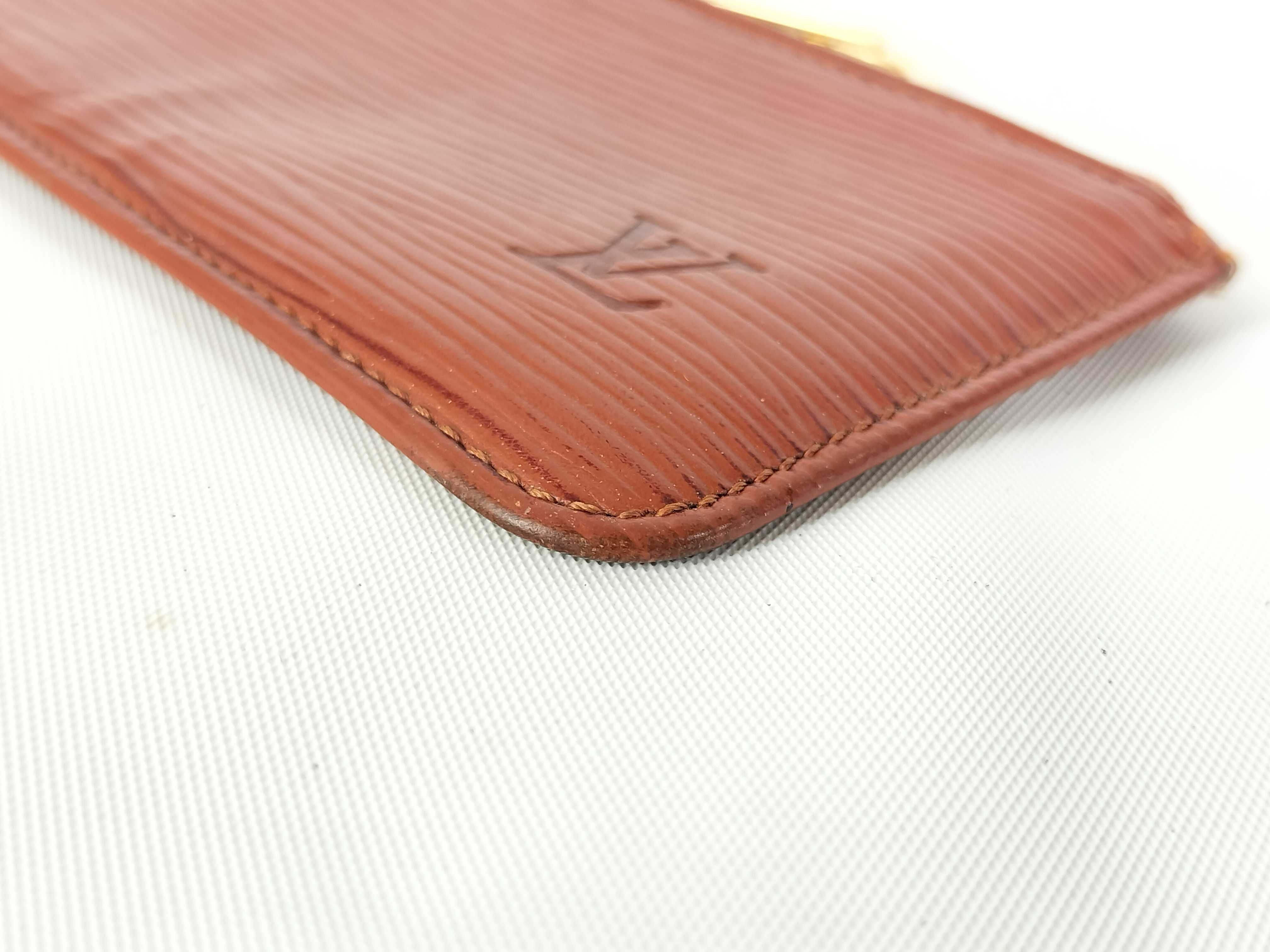 Epi Pochette Clé Coin Case — view 2