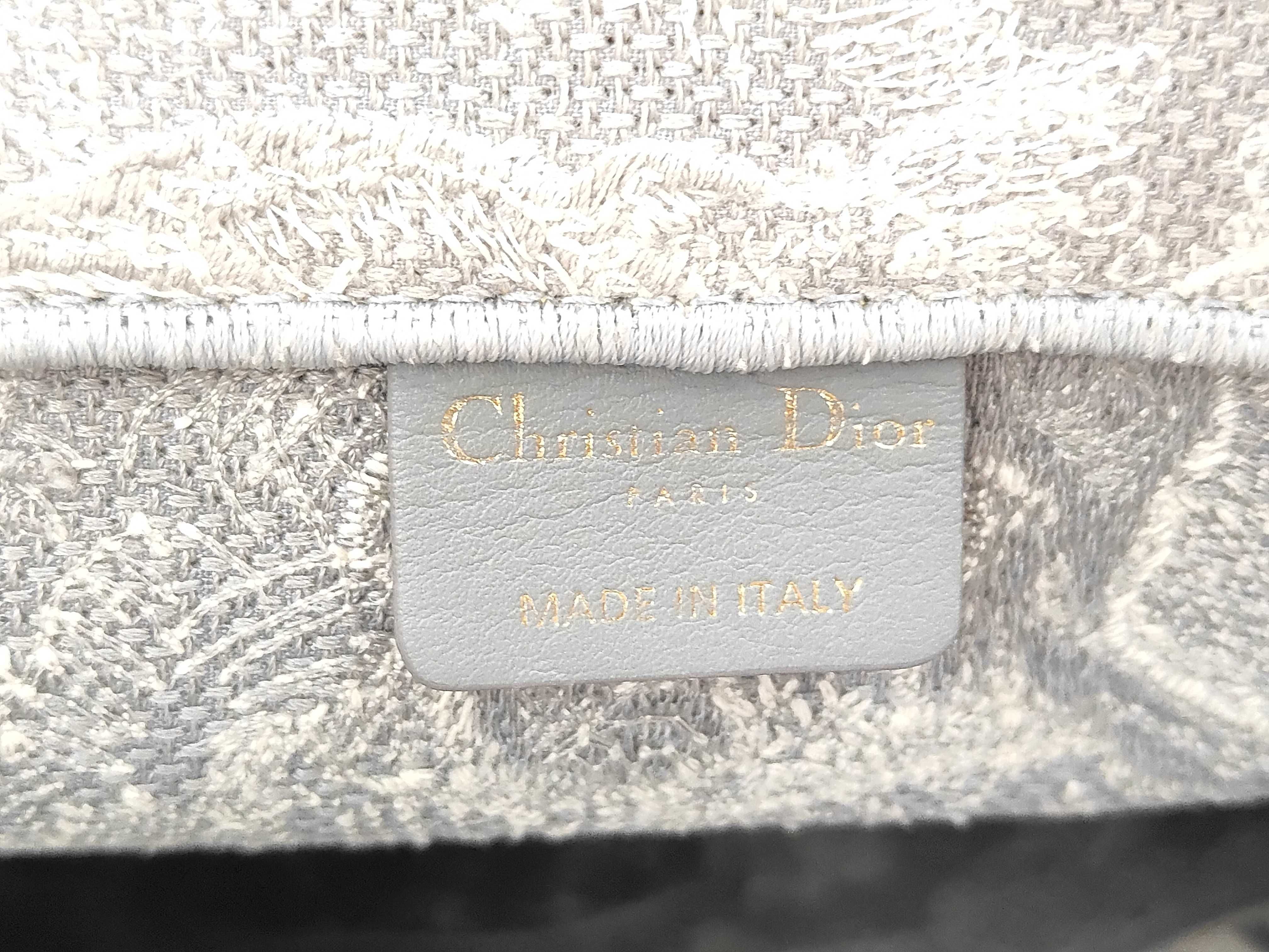 Christian Book Tote Medium Tote Bag — view 10