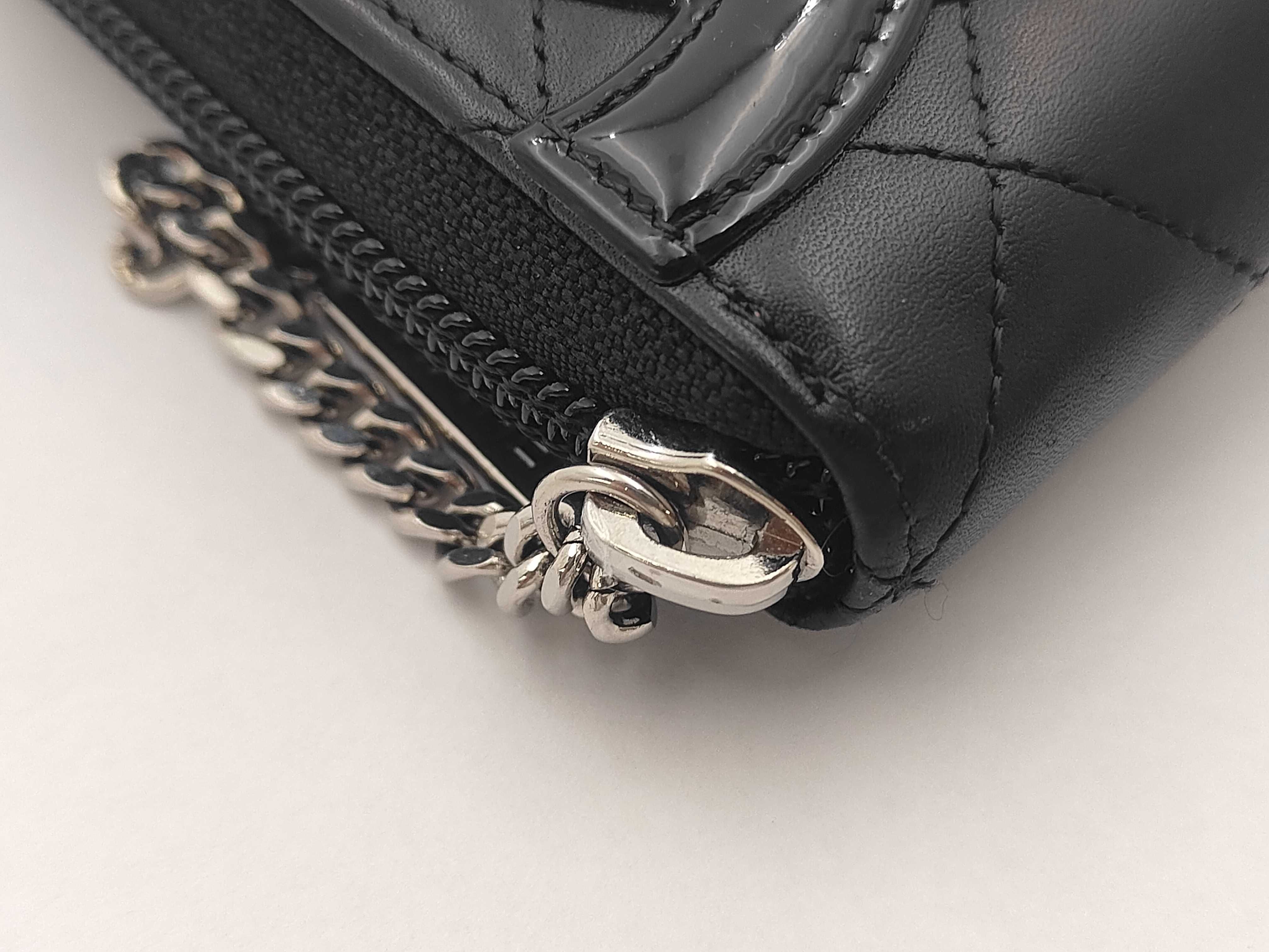 Cambon Leather Wallet — view 3