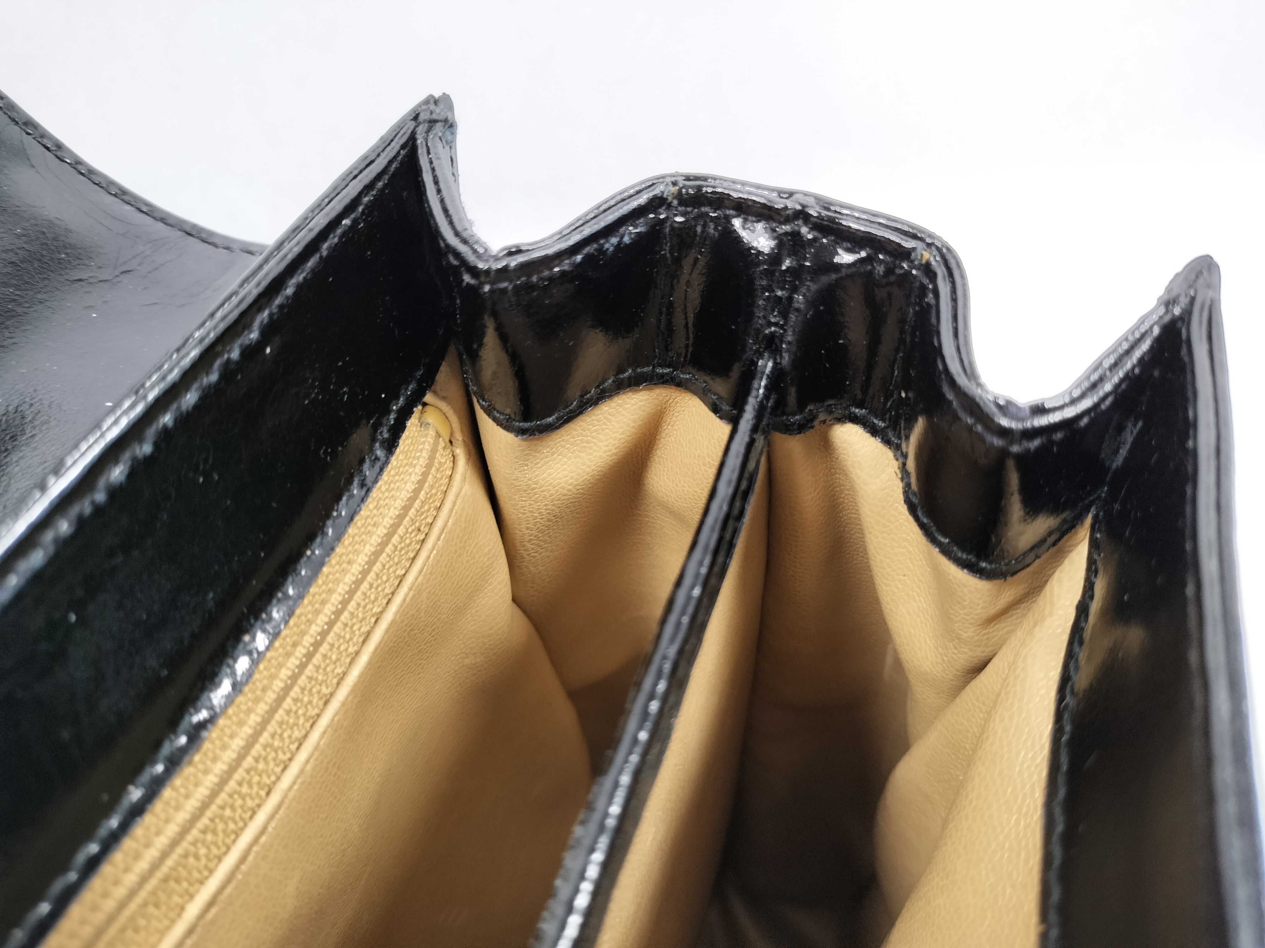 handbag, leather, black handbag — view 9
