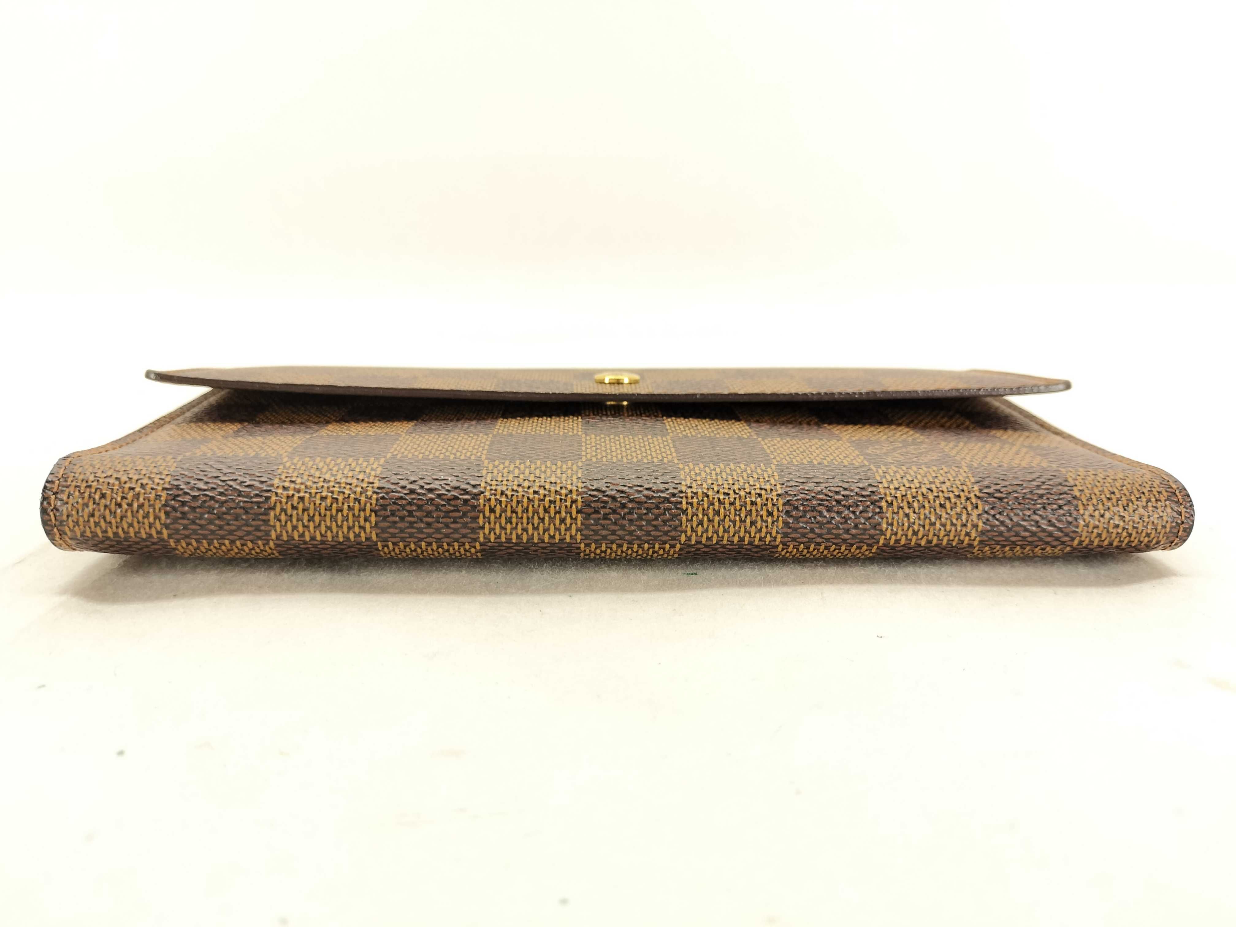 Damier Portefeuille Sarah Long Wallet Z11477 — view 9