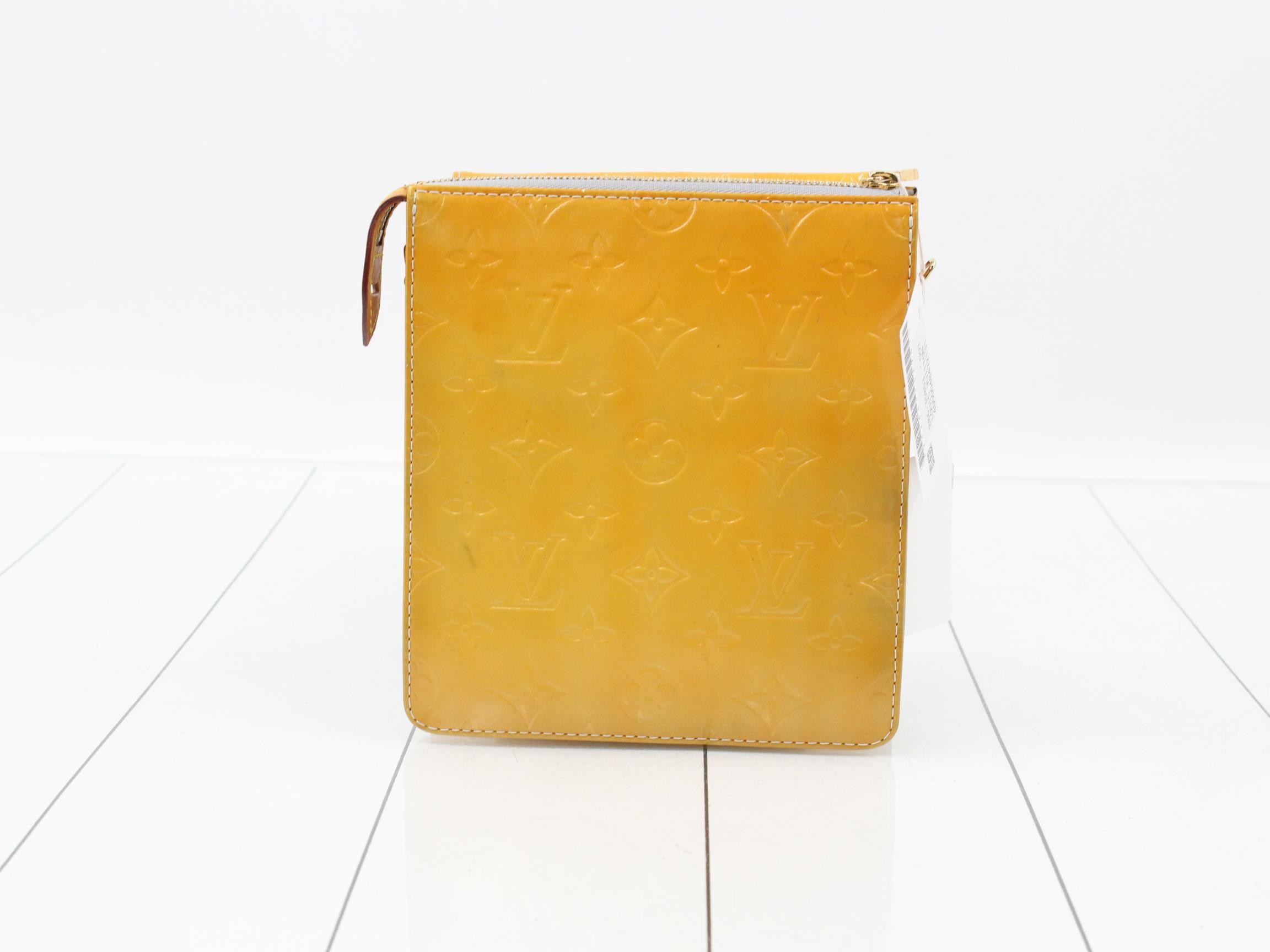Vernis Shoulder Bag — view 2
