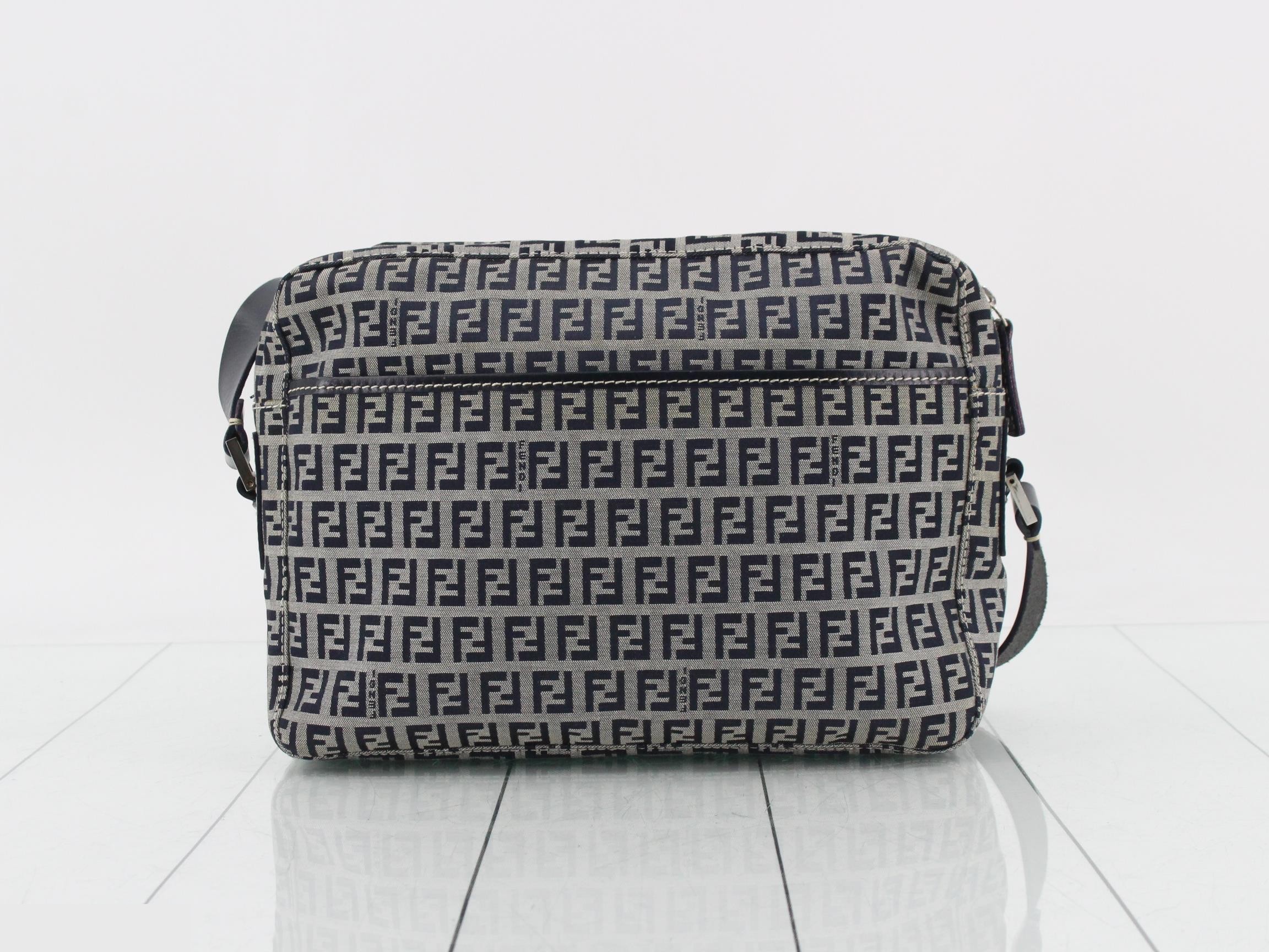 Zucchino Shoulder Bag — view 2