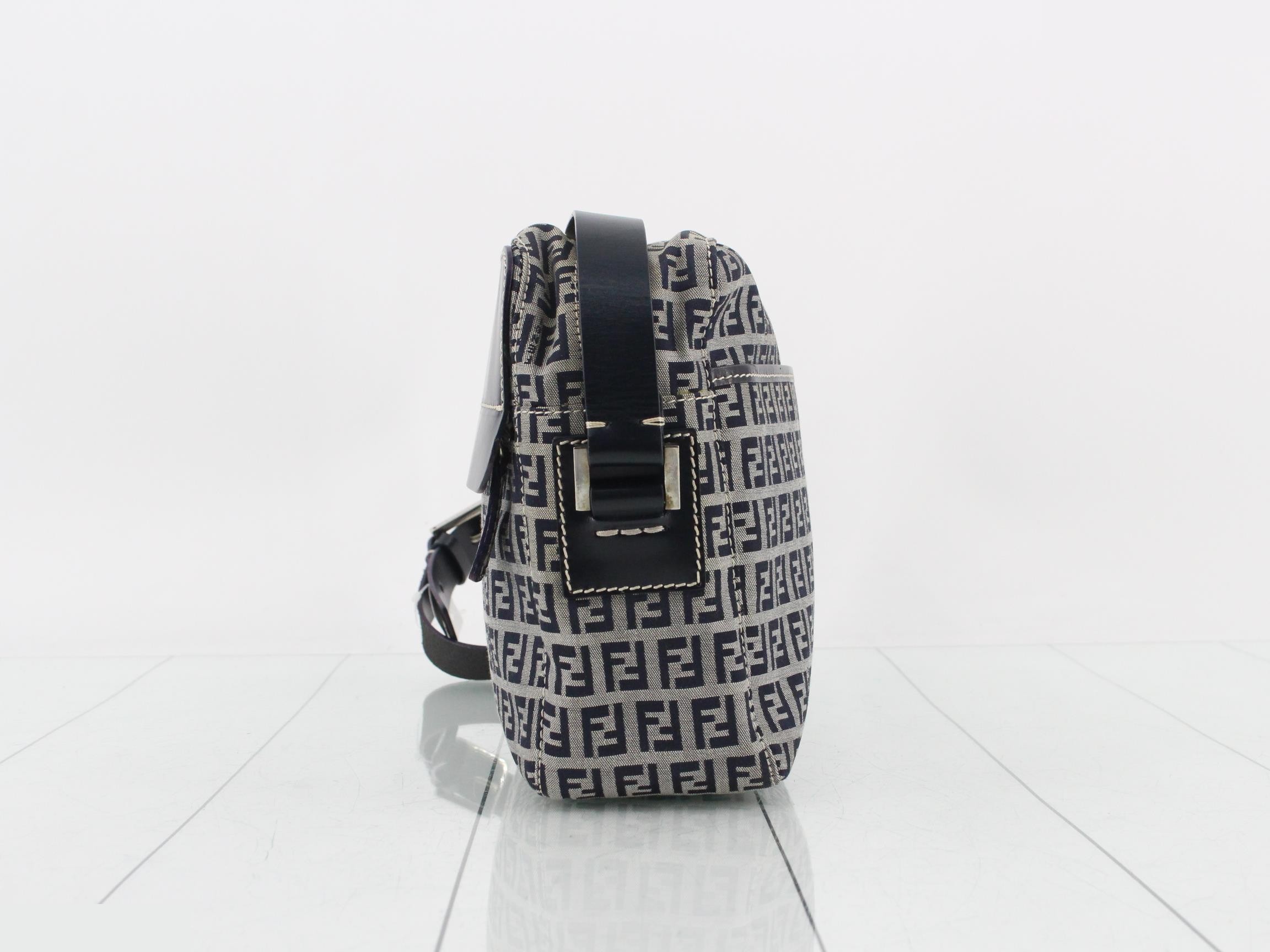 Zucchino Shoulder Bag — view 3