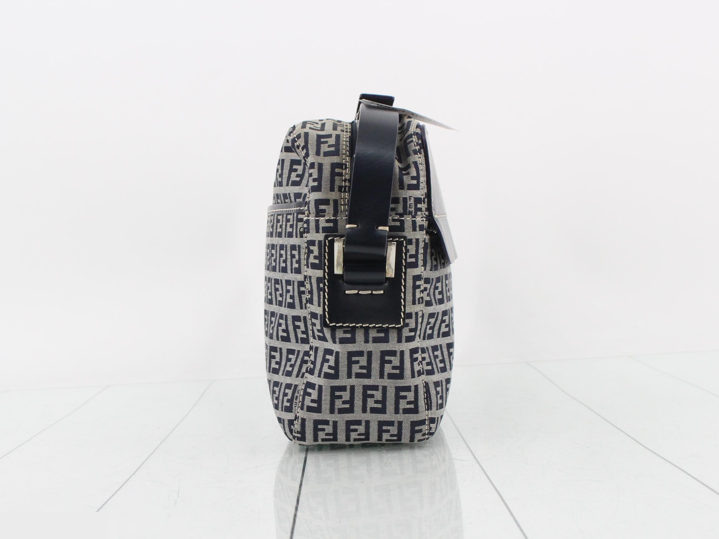 Zucchino Shoulder Bag — view 4