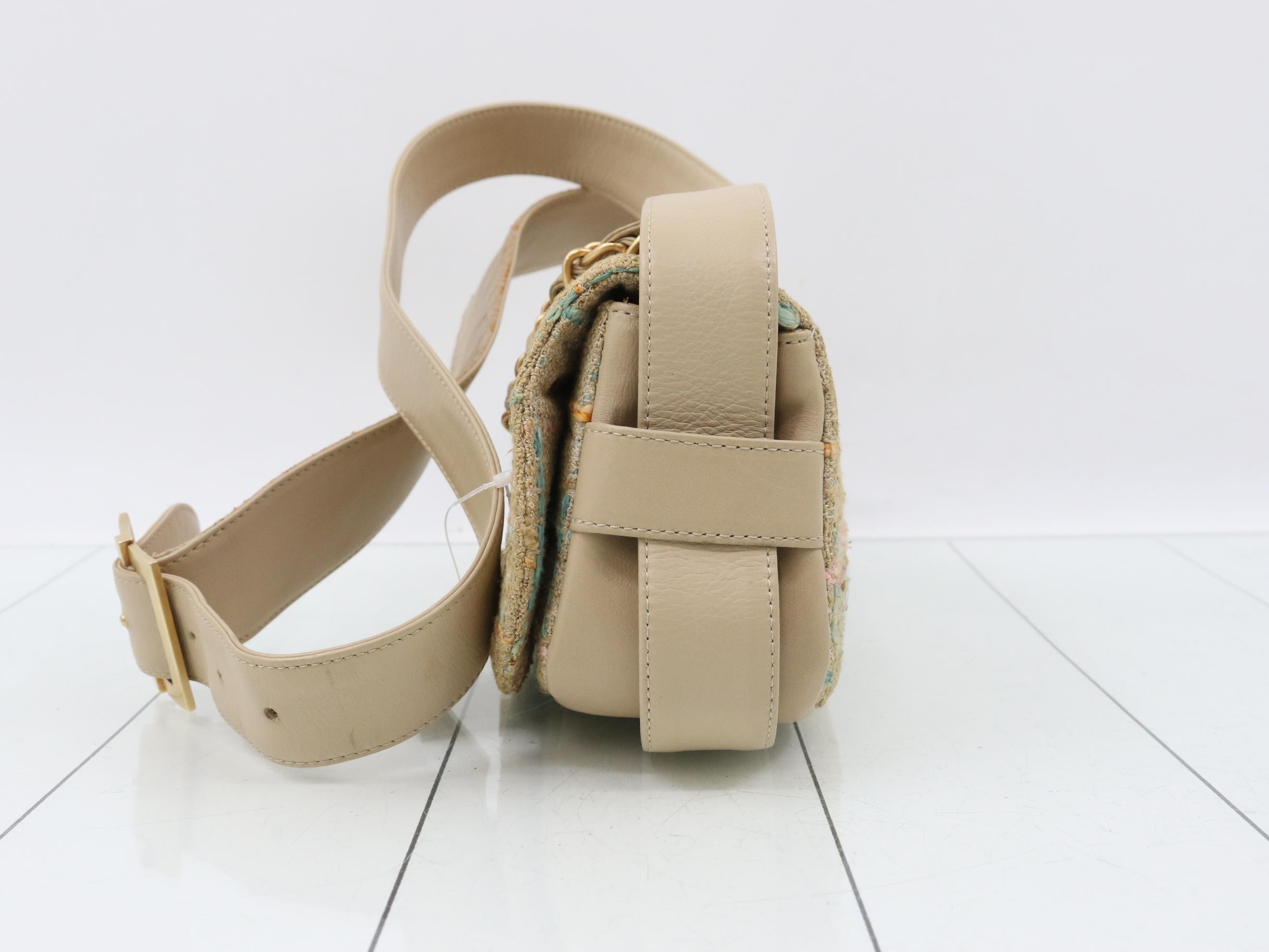 Tweed Matelassé Bag, Shoulder Bag — view 3