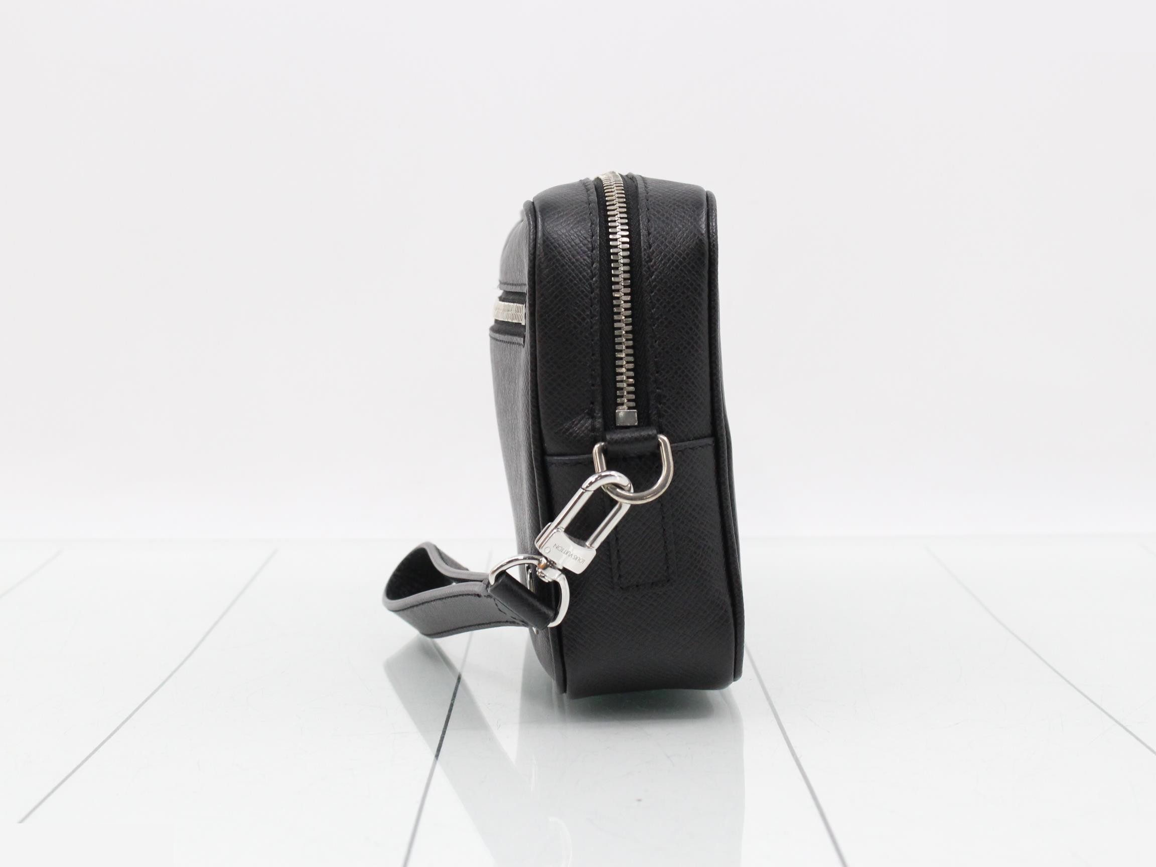 Pochette Kasai Clutch Bag Noir IC Tag — view 3