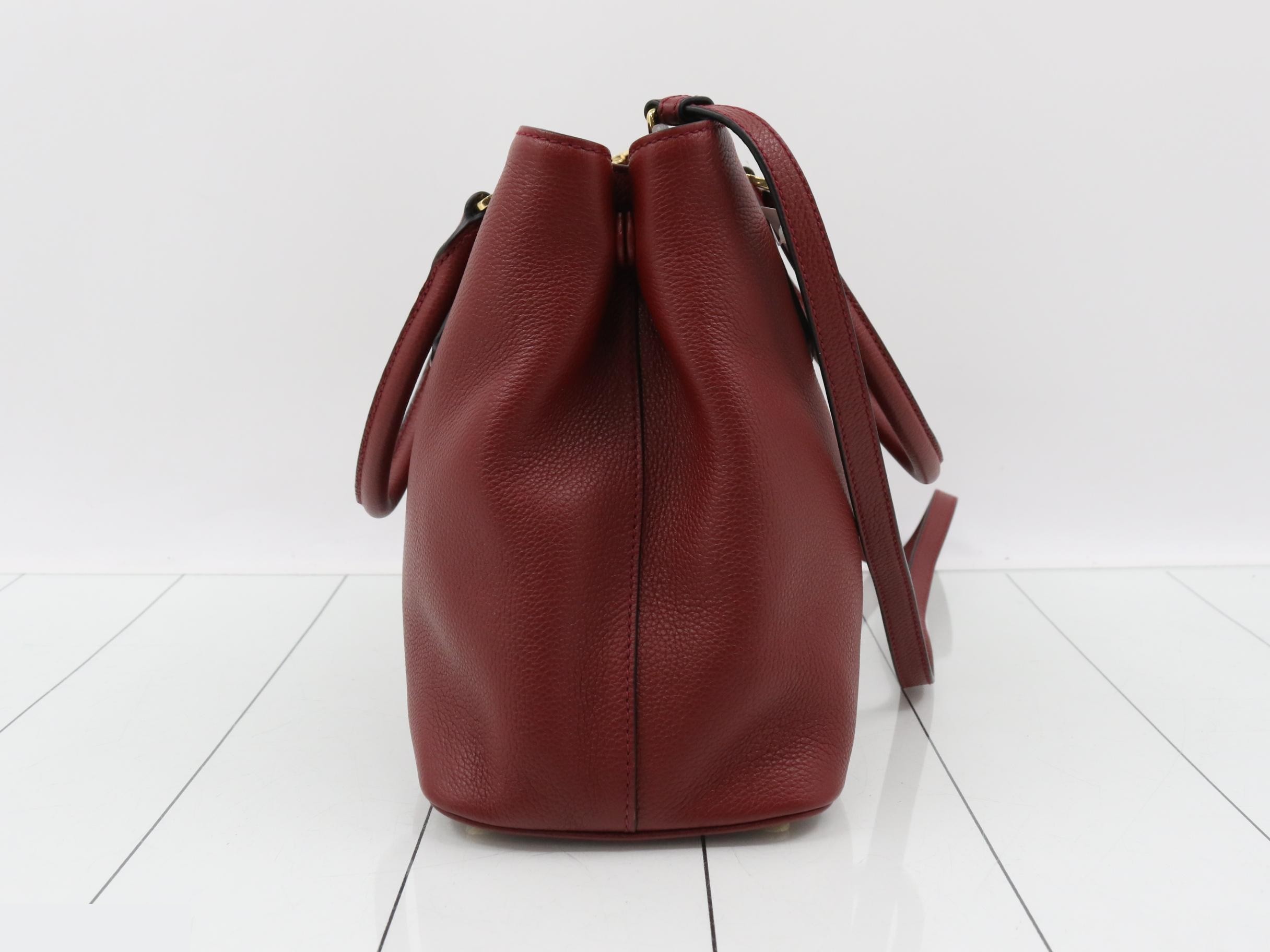 2-Way Tote Bag, Leather, Bordeaux — view 3