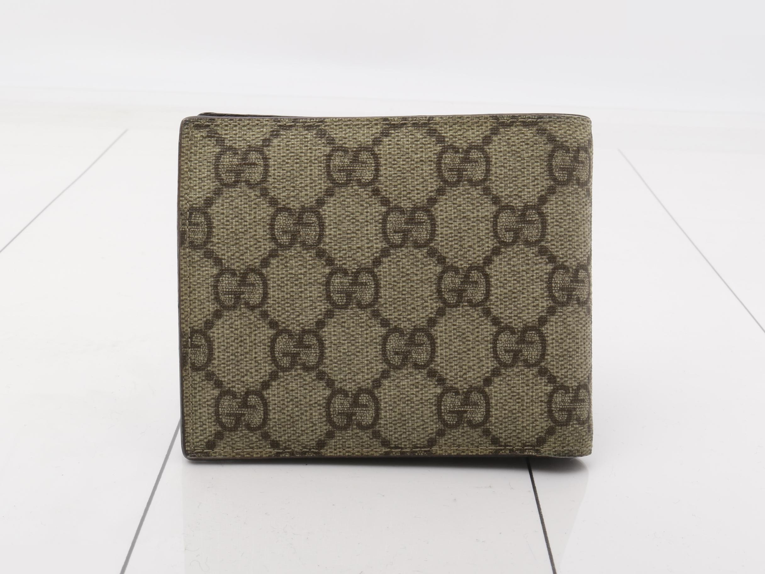 Bi-fold wallet, beige — view 2