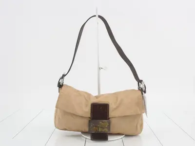 Mamma Baguette Shoulder Bag