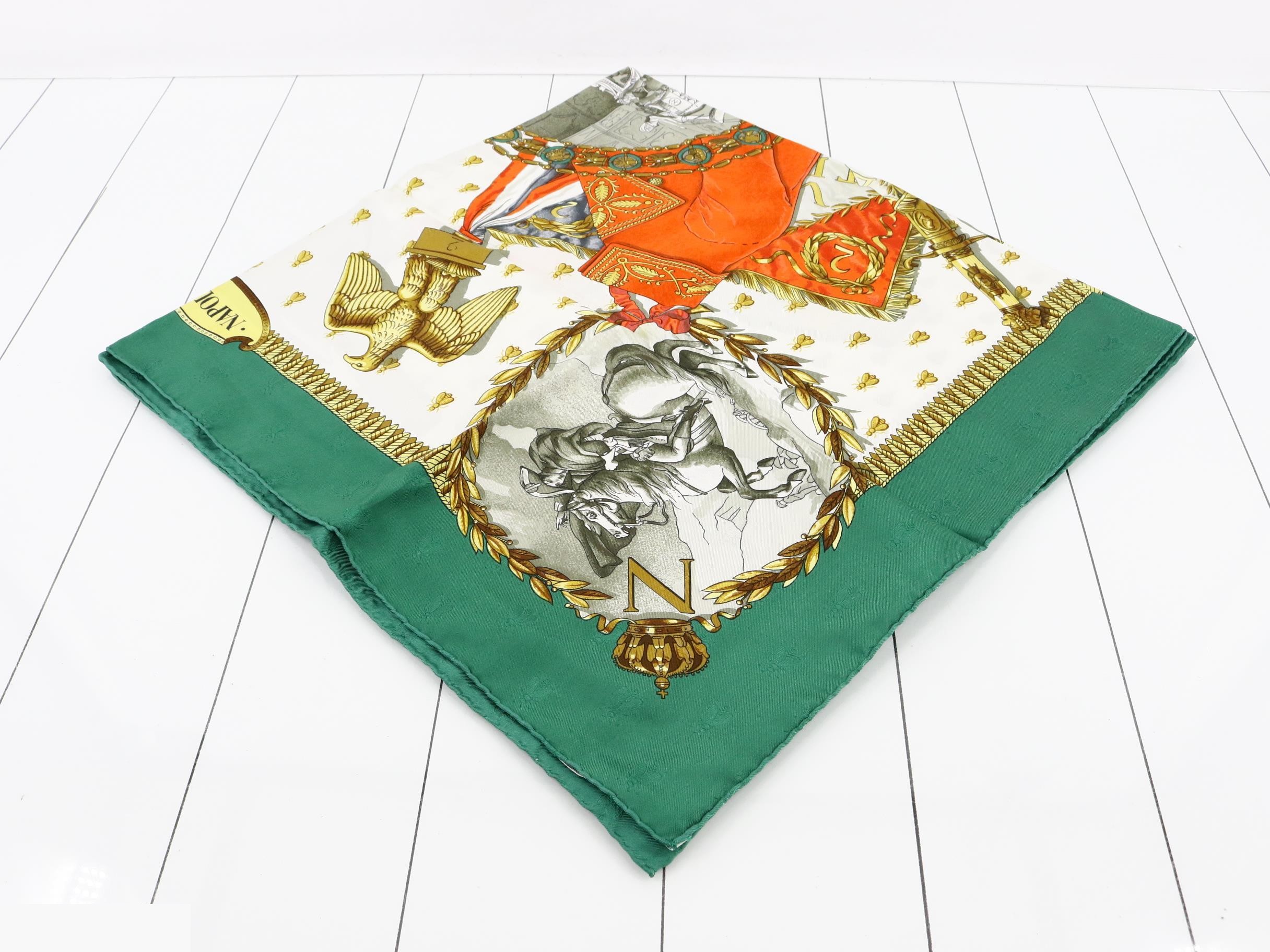 Carre 90 Silk Green — view 2