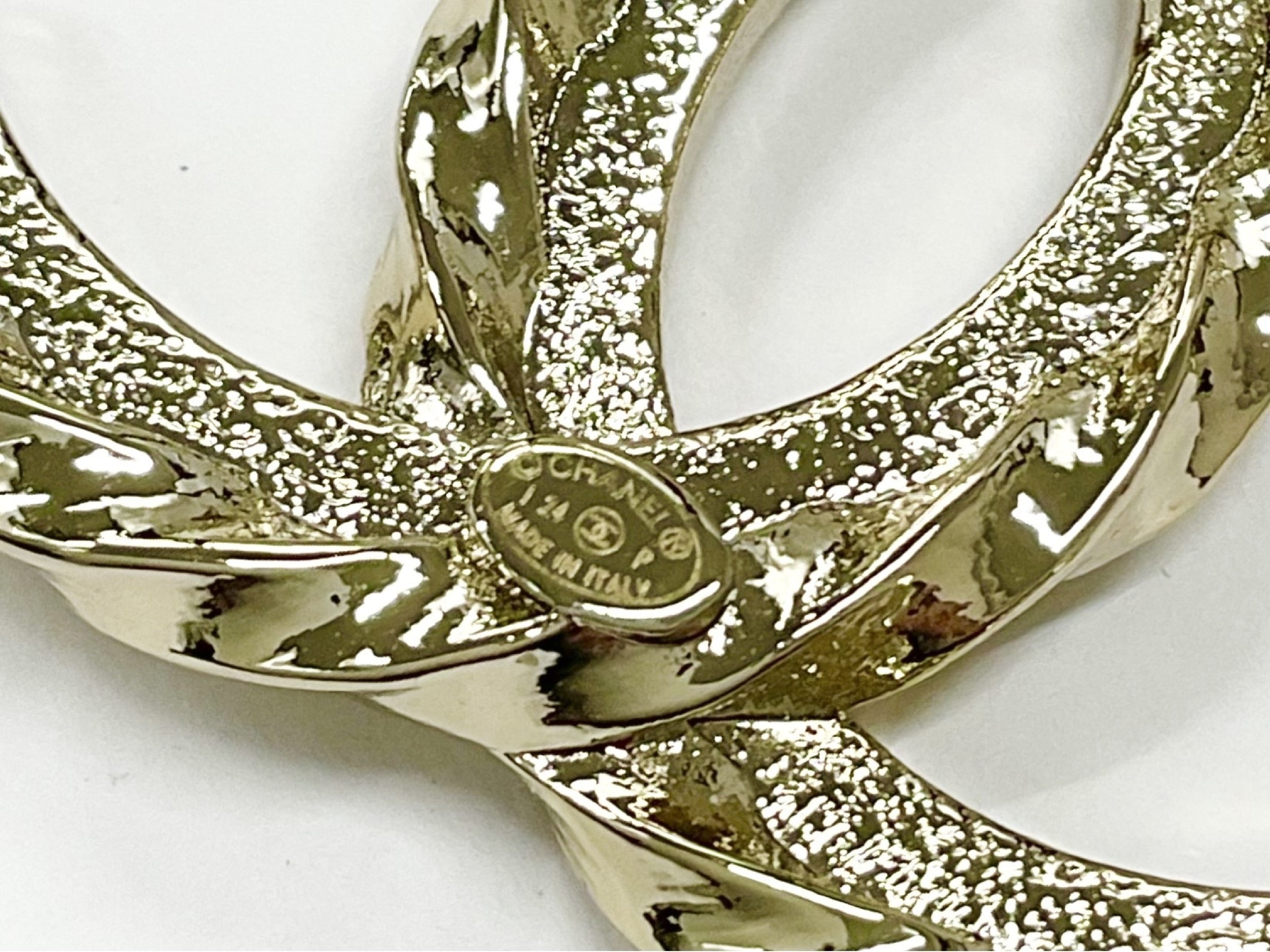 GP Brooch — view 4