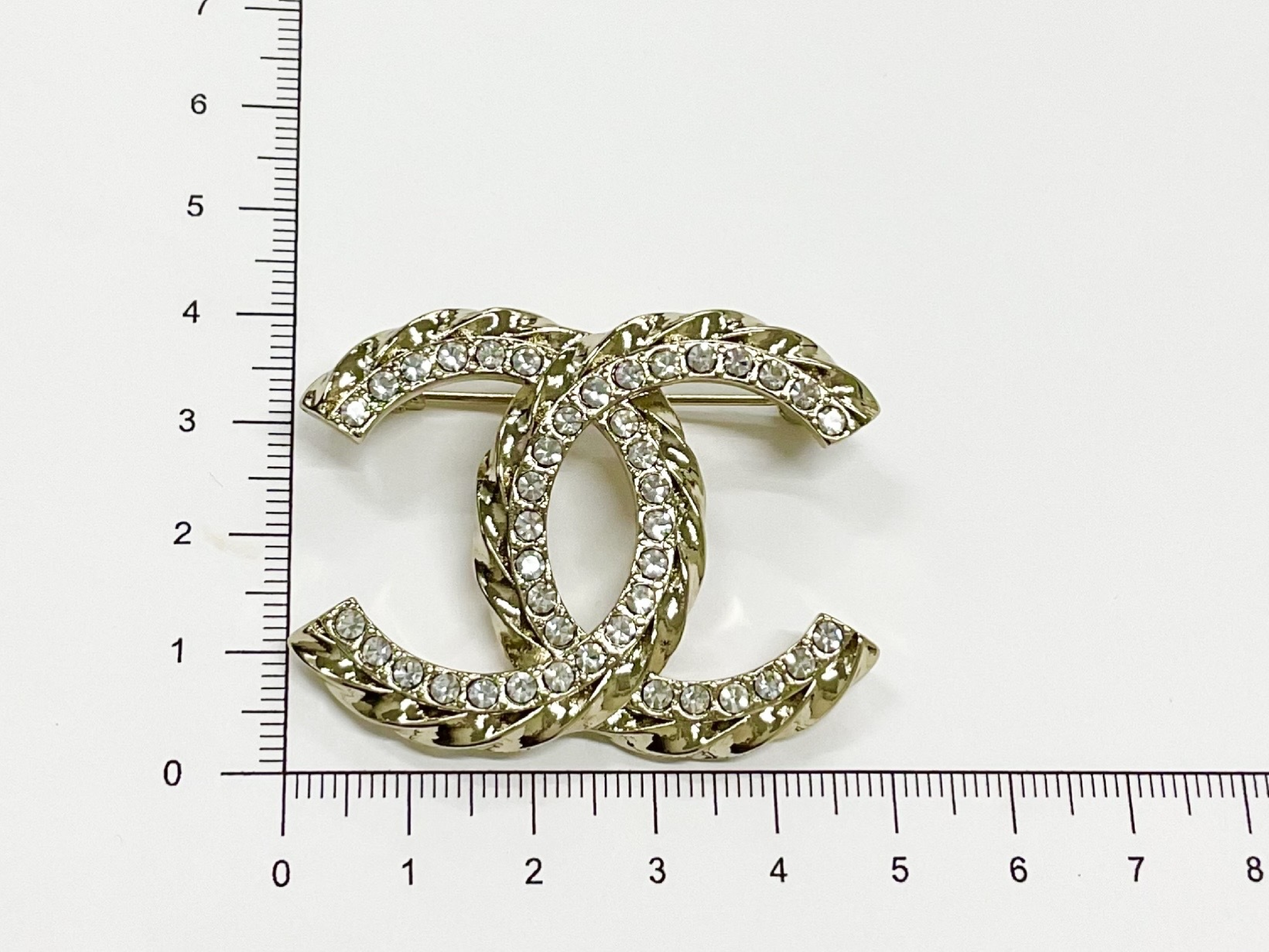 GP Brooch — view 6