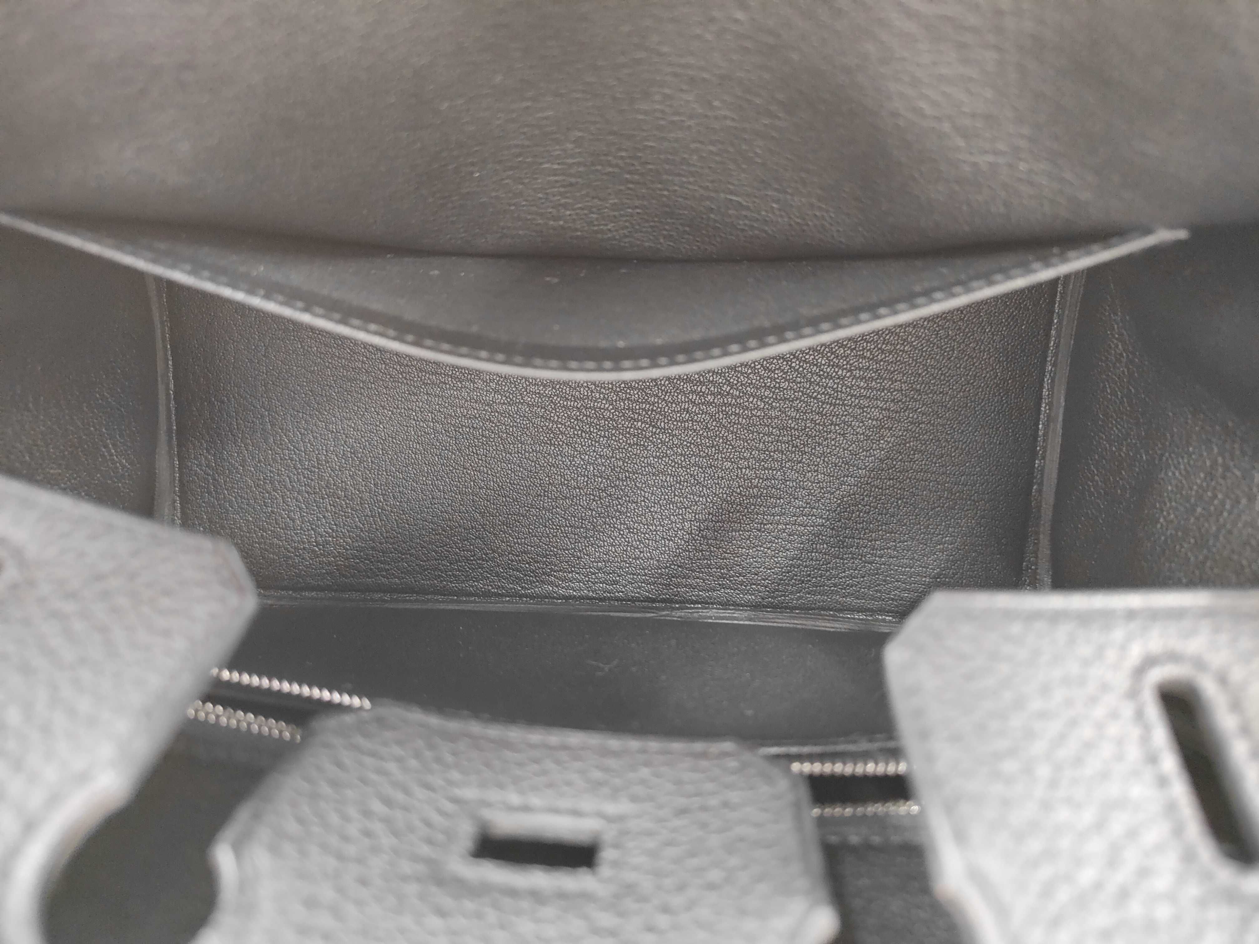 Birkin 25 Togo Noir Silver Hardware G Stamp Handbag — view 11