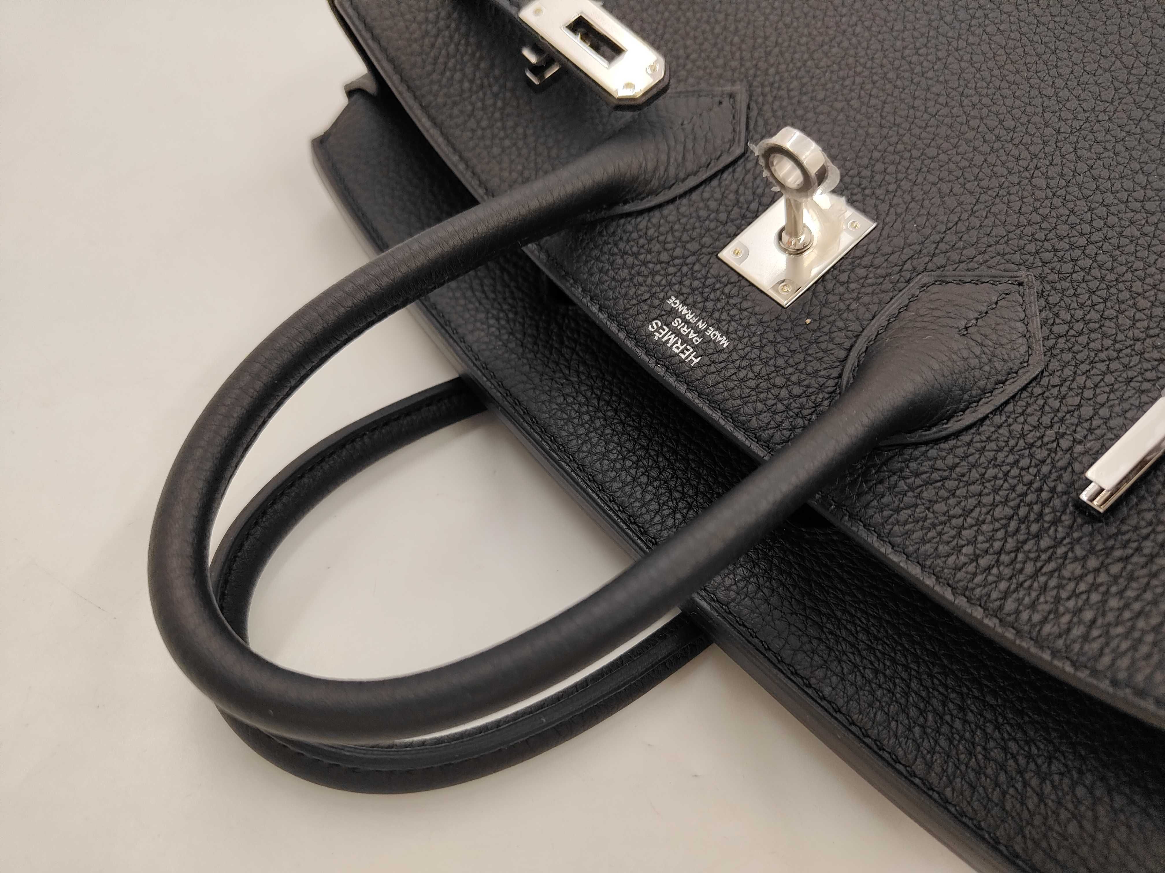 Birkin 25 Togo Noir Silver Hardware G Stamp Handbag — view 5