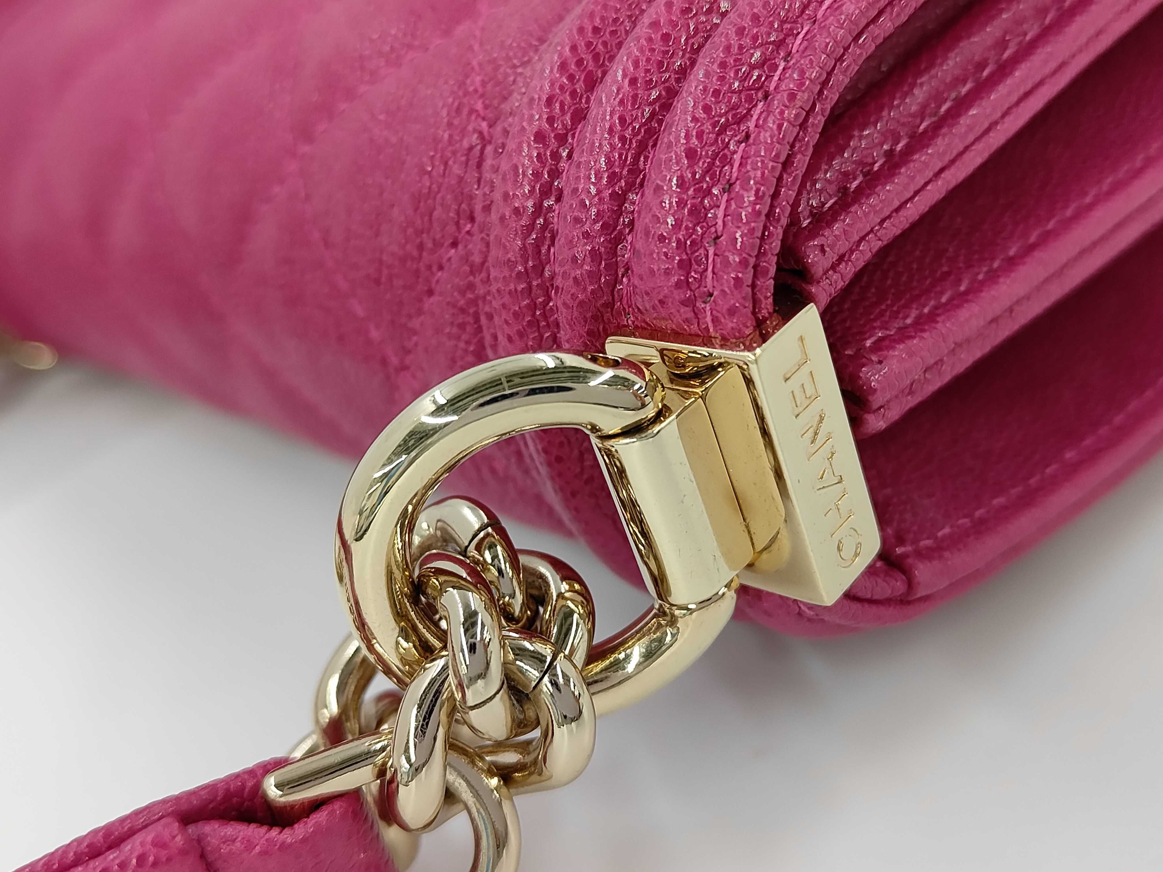 Boy Chanel Cavitation Leather Pink Shoulder Bag — view 7