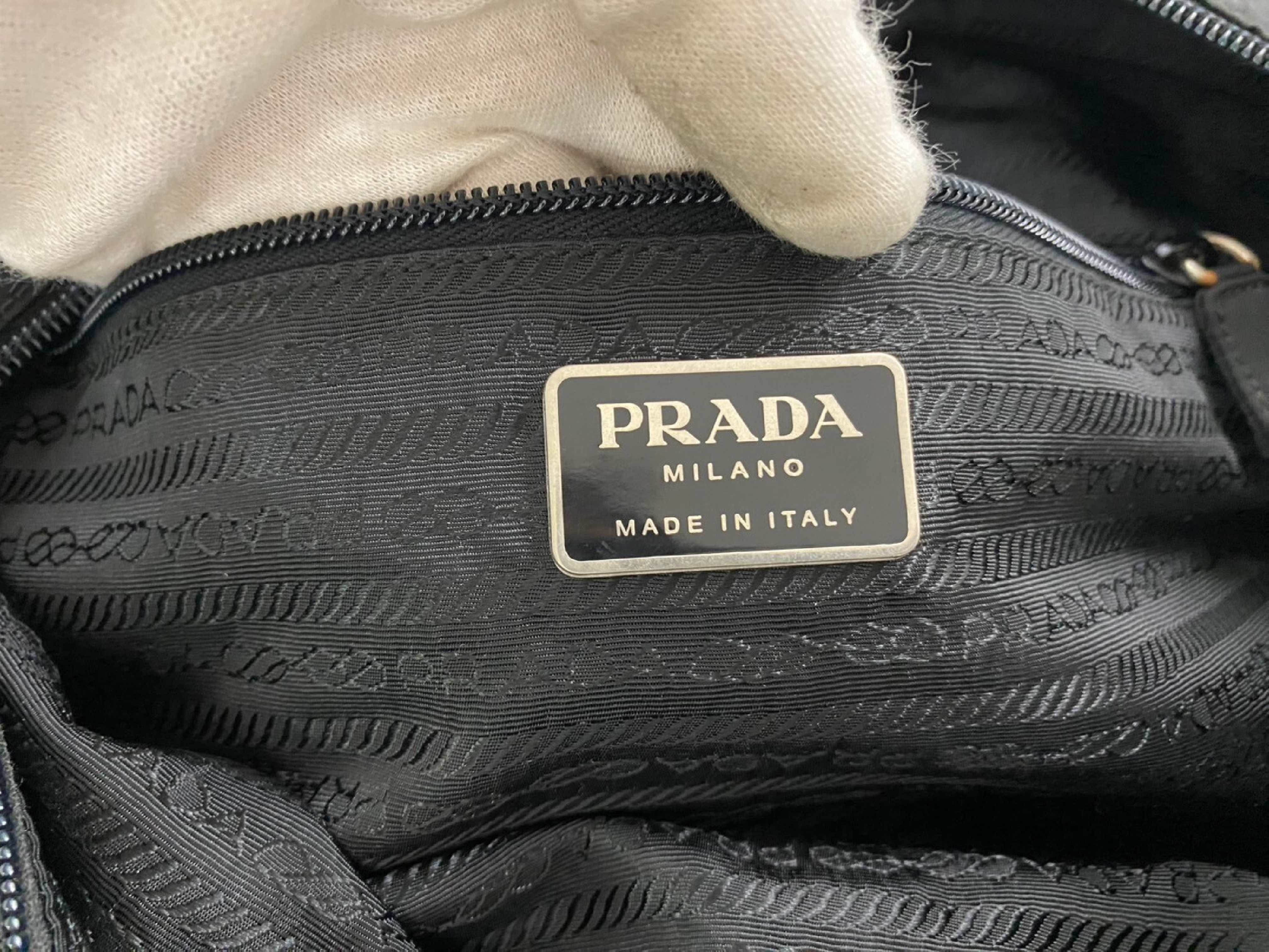 Nylon Triangle Logo Plate Tote Bag — view 8