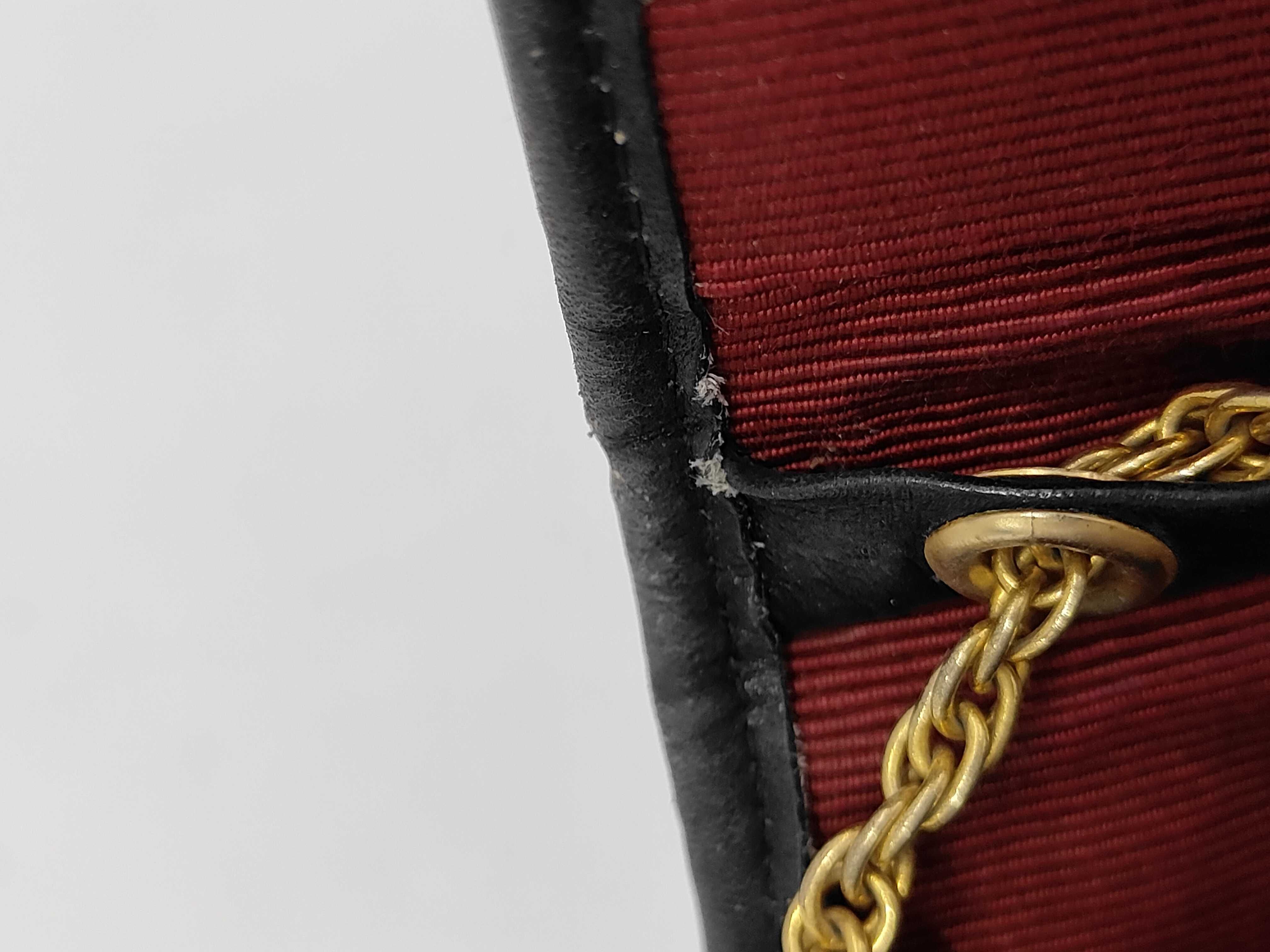 Mini Chain Shoulder Bag / Matelassé — view 10