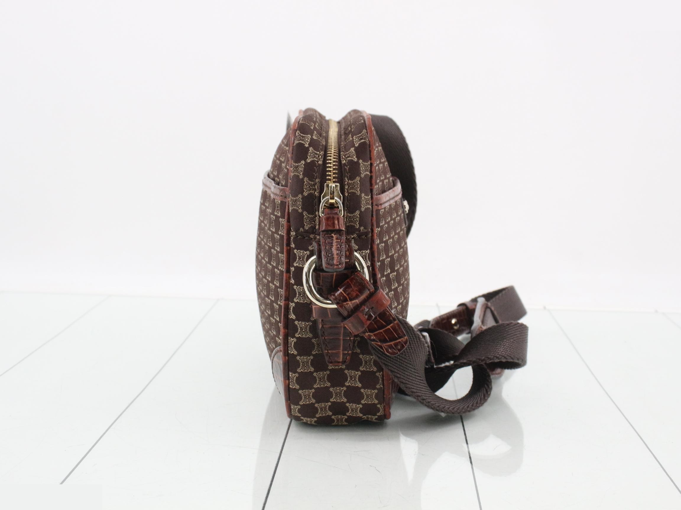 shoulder bag, Triomphe, brown — view 4