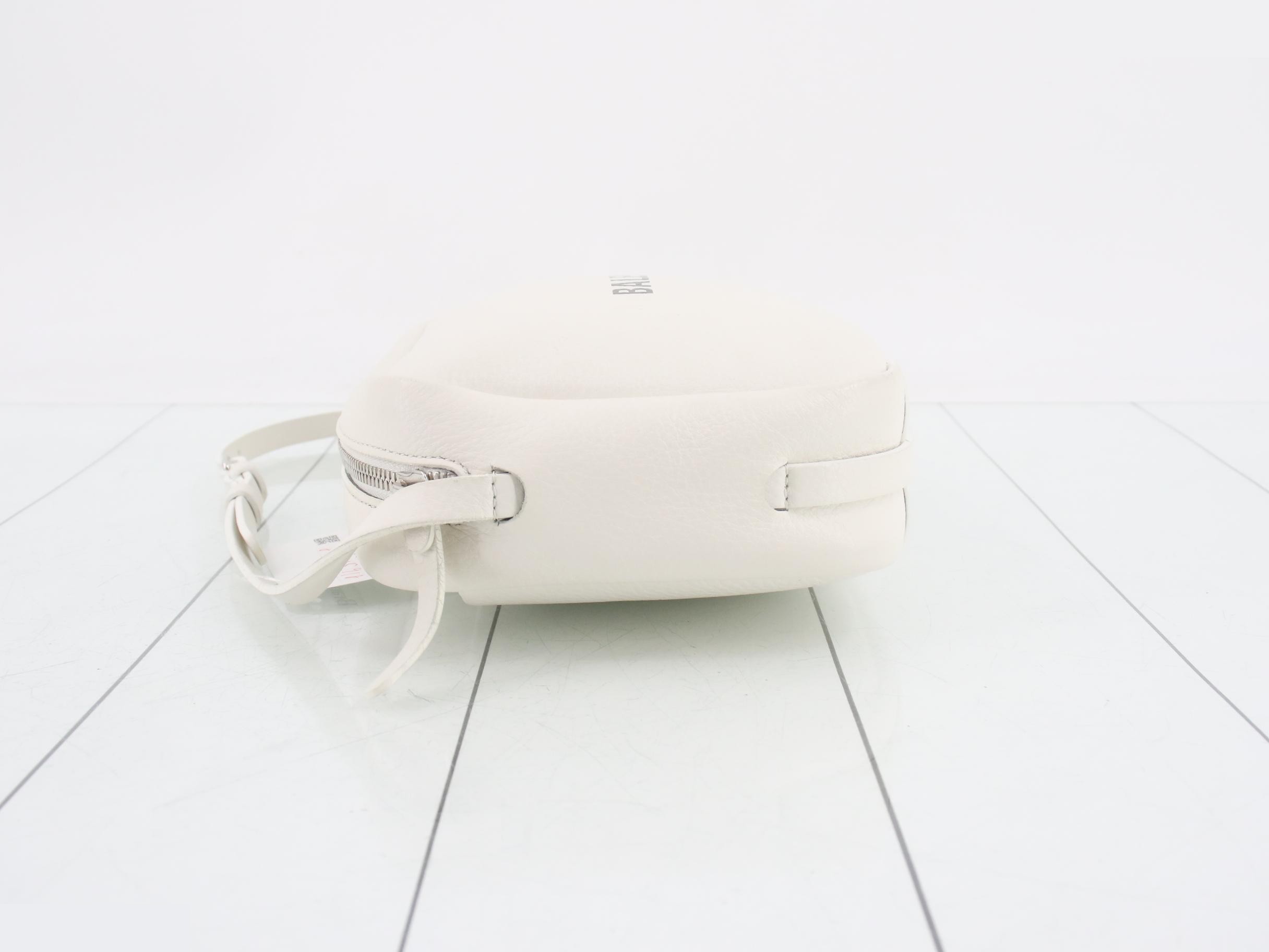 Shoulder bag — view 4