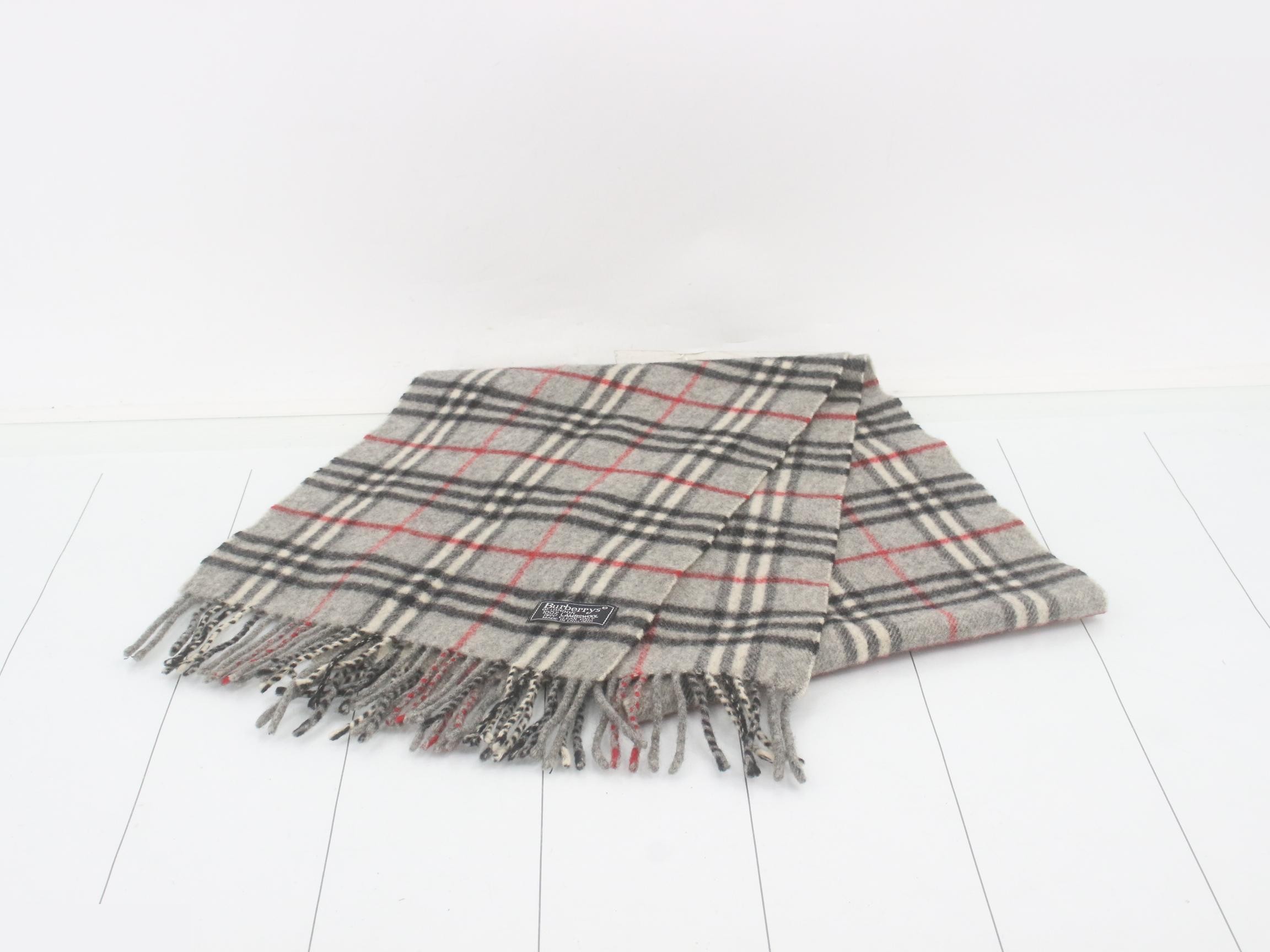 check pattern scarf, gray. — view 2