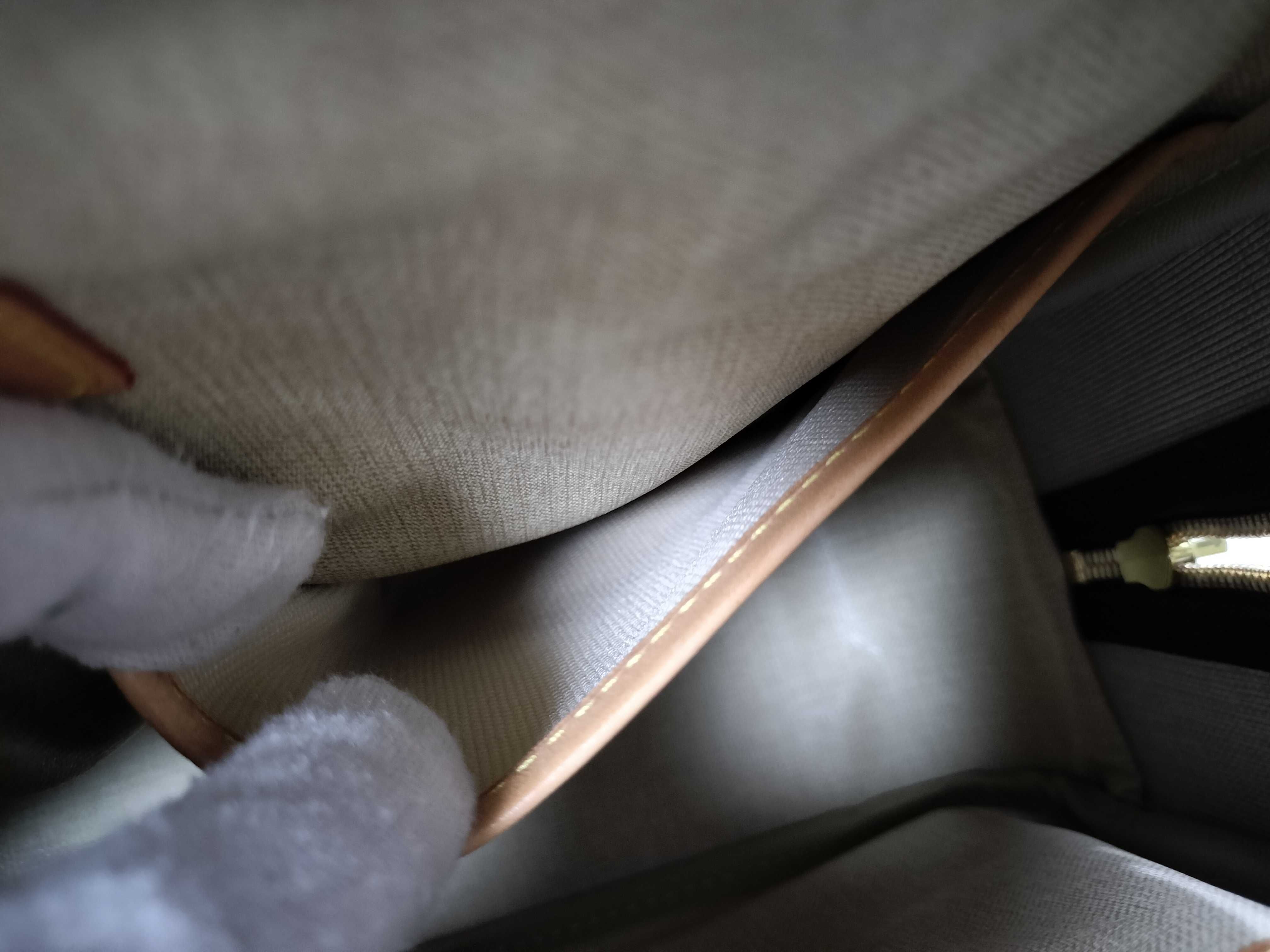 Monogram M47270 Deauville Handbag — view 11
