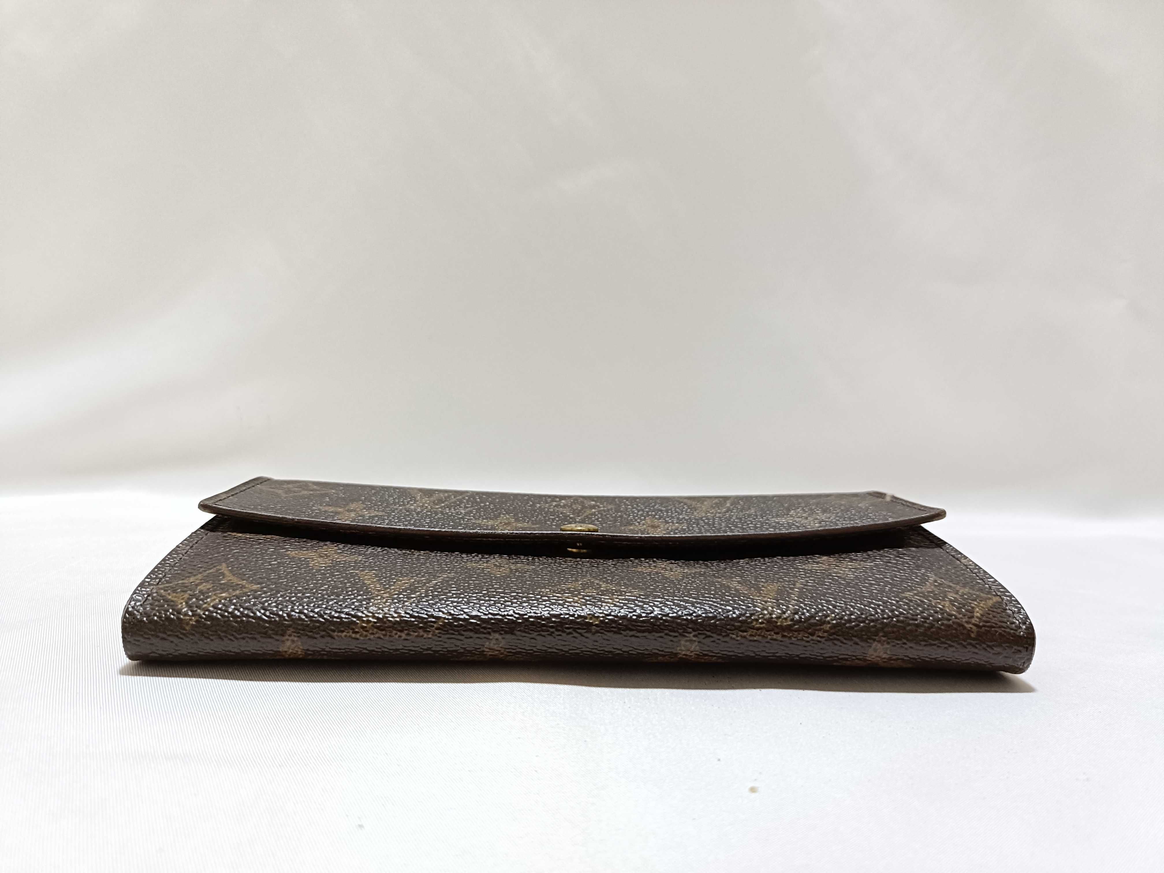 Monogram Portefeuille Sarah Wallet — view 3