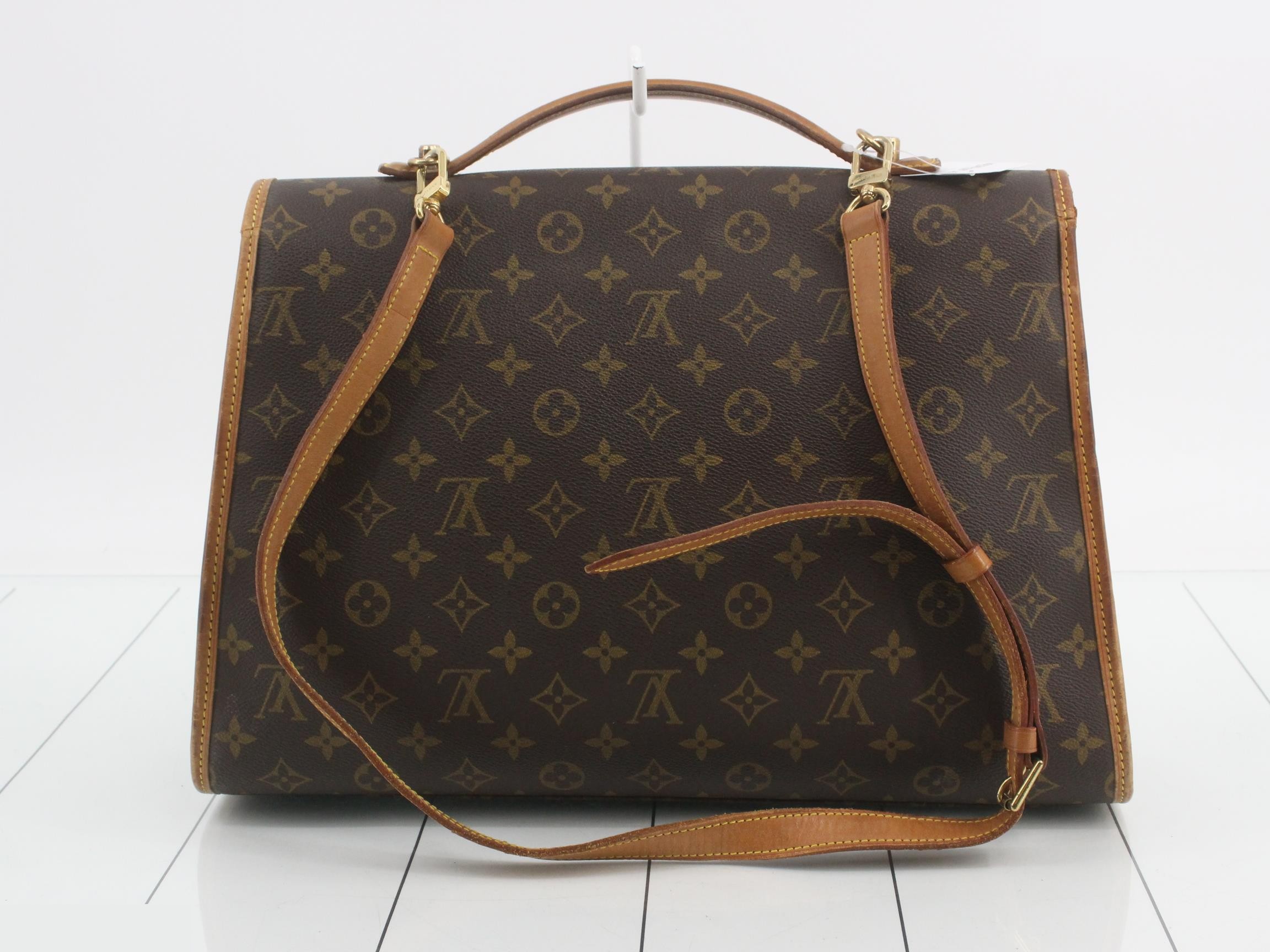 Beverly with shoulder strap — view 2
