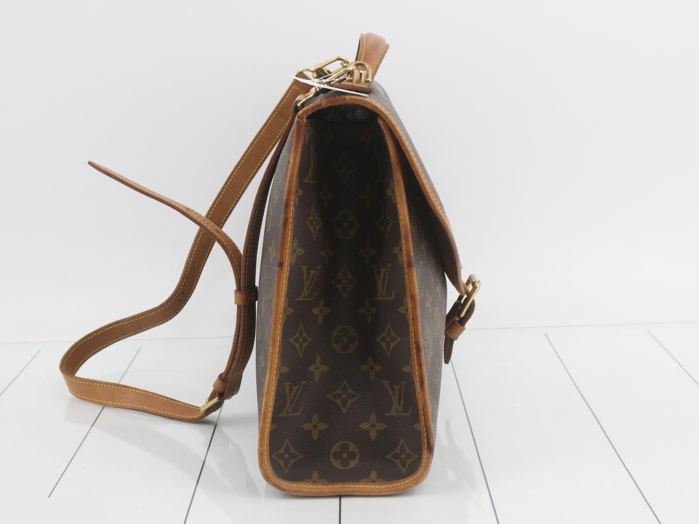 Beverly with shoulder strap — view 4