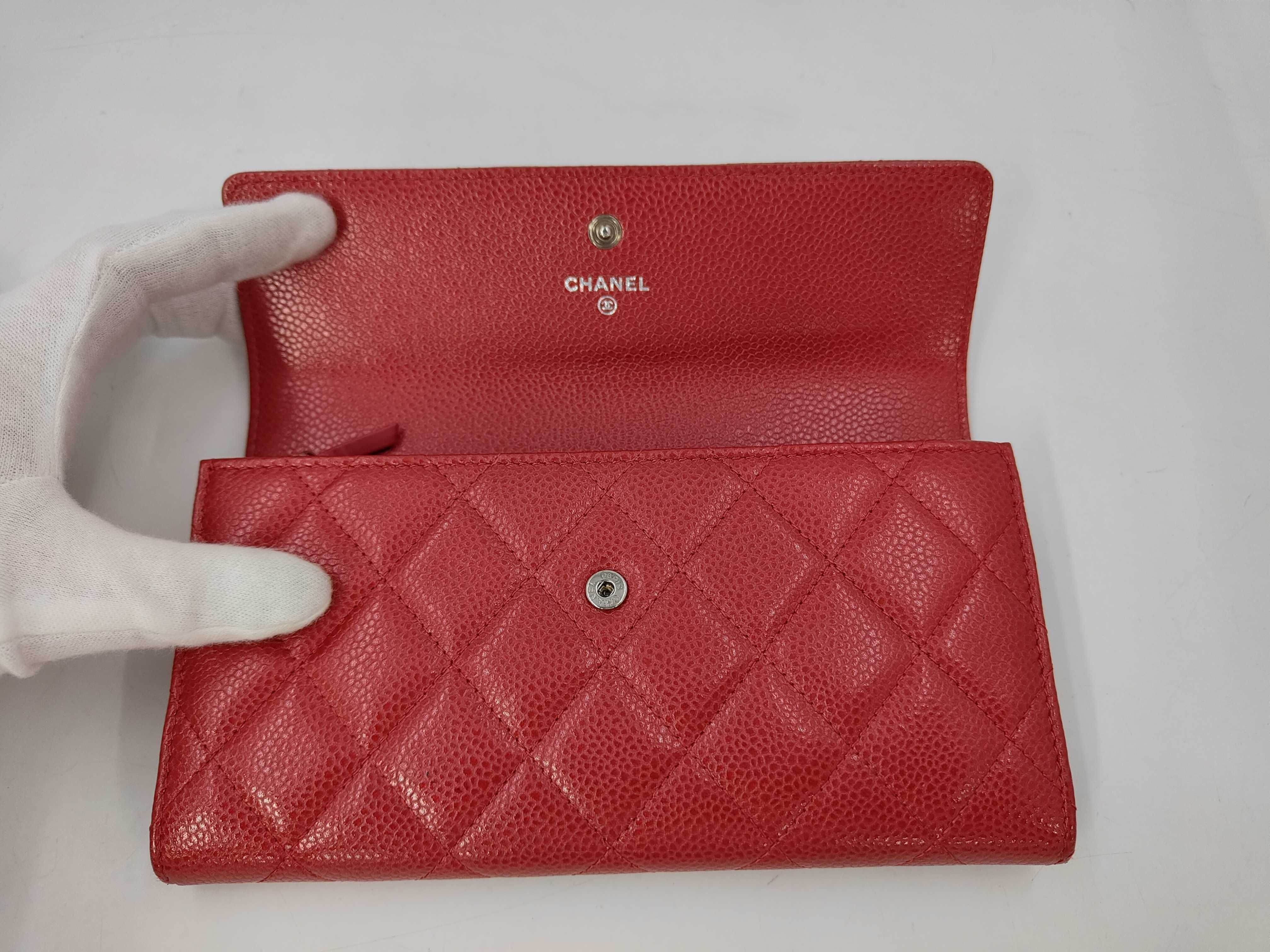 Caviar Skin Coco Matelassé Bi-fold Long Wallet, Silver Hardware, Red — view 7