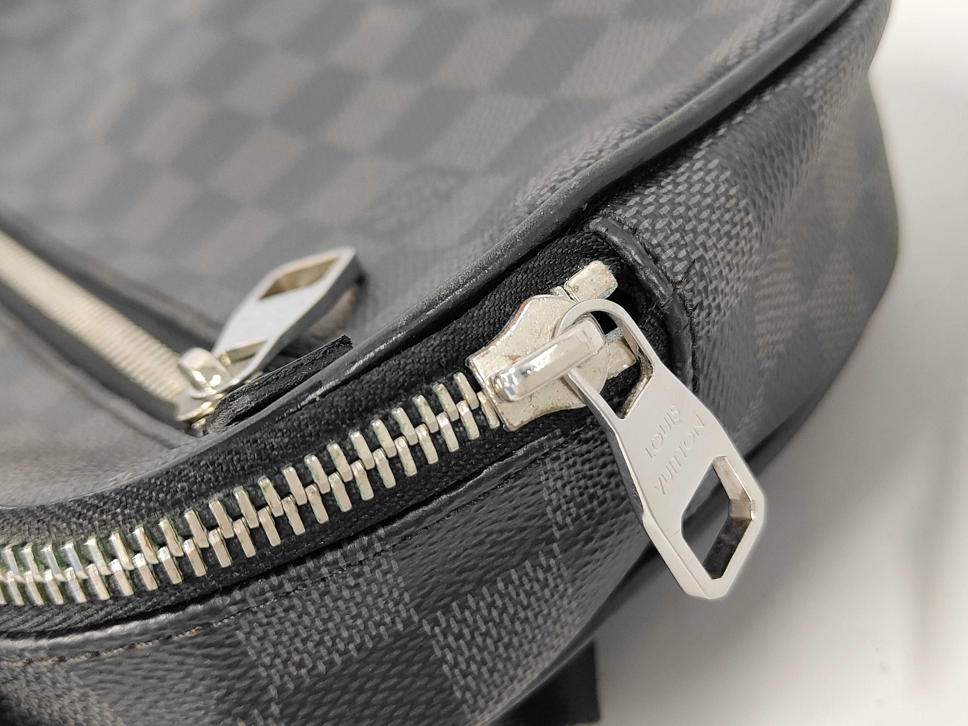 N41289 Shoulder Bag — view 8