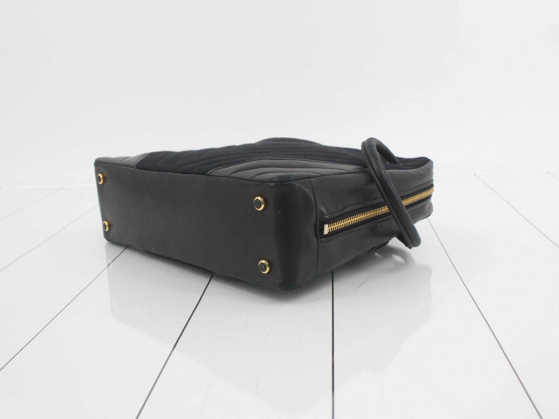 Canvas shoulder bag, unit #1 — view 6