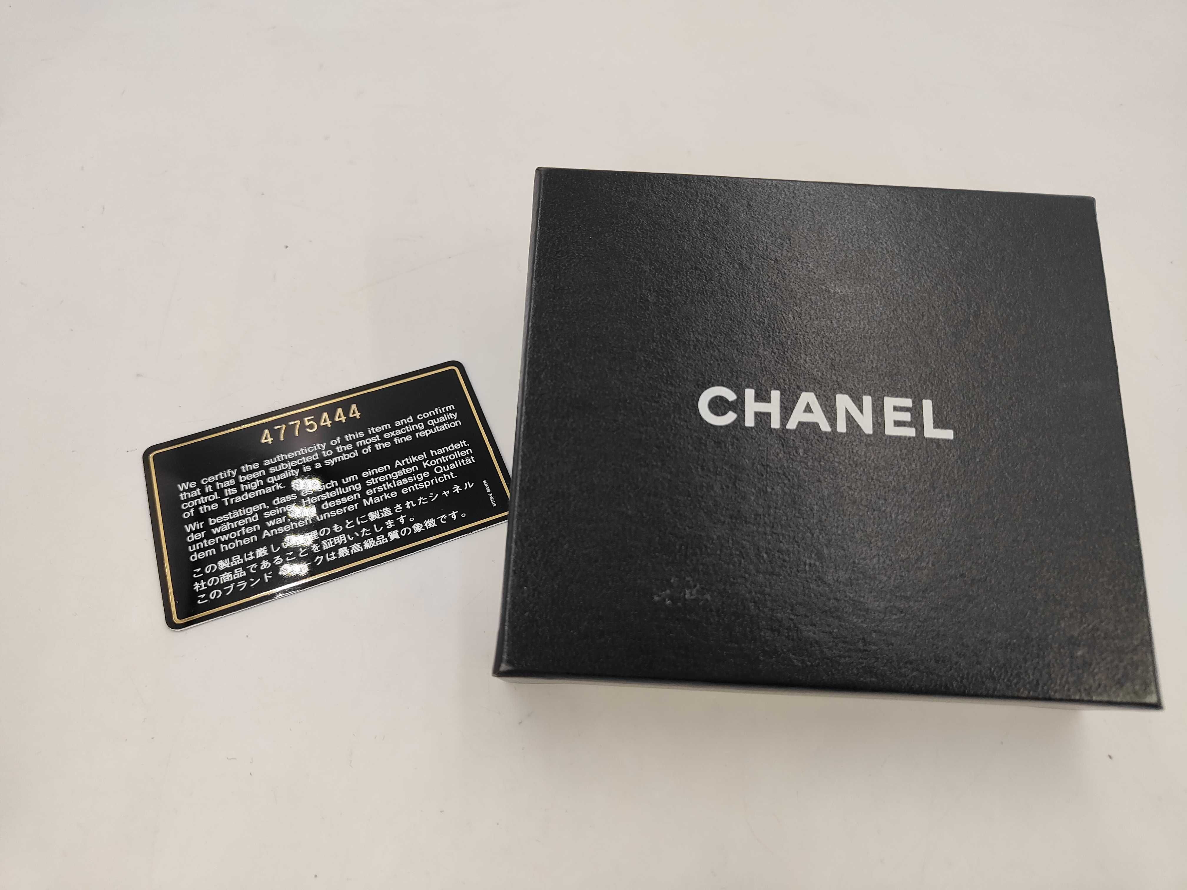 Caviar Skin Coco Key Case (Series 4) Key Case — view 9