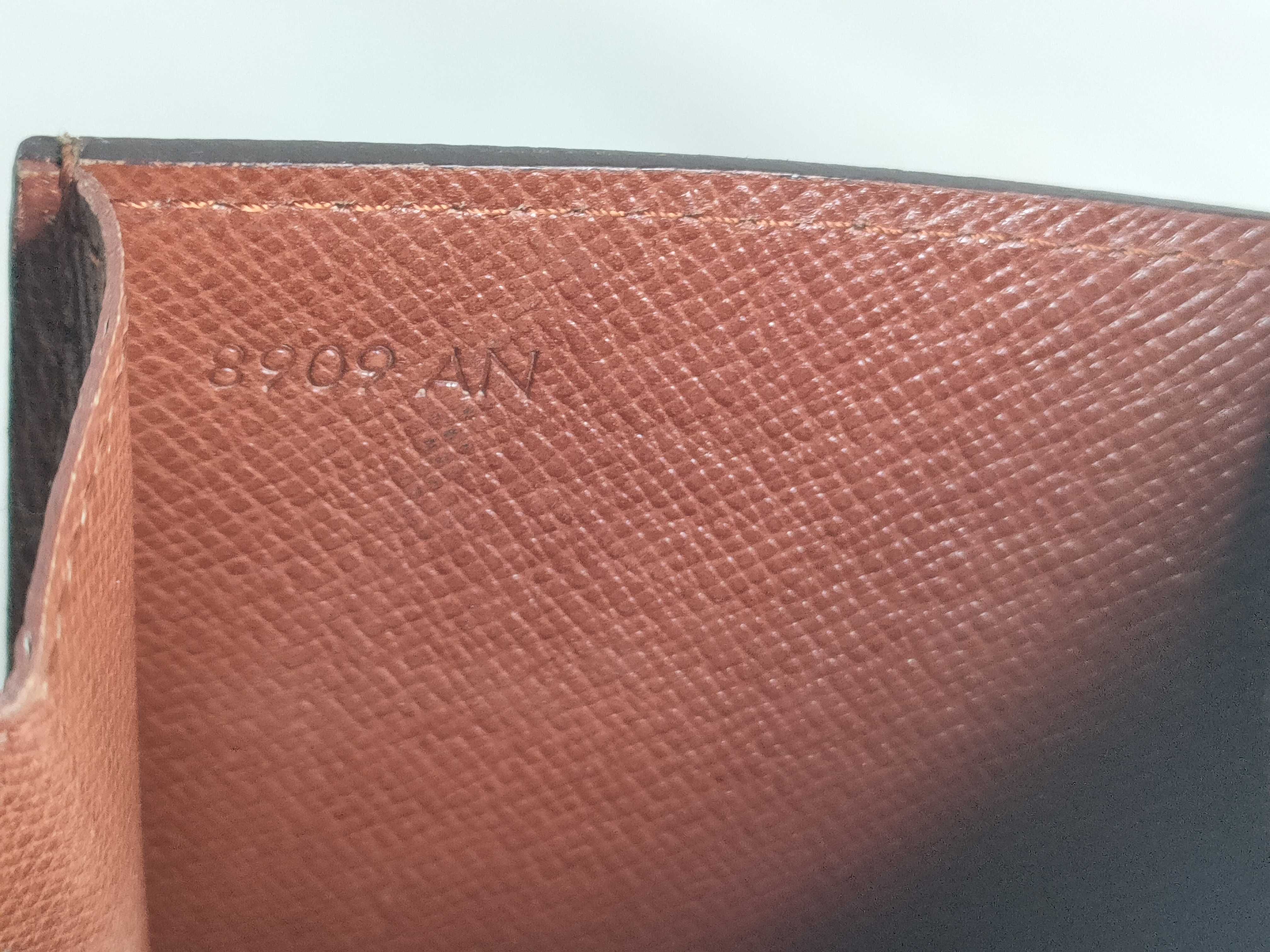 Monogram LV M61725 Monogram 8909 AN Wallet — view 14