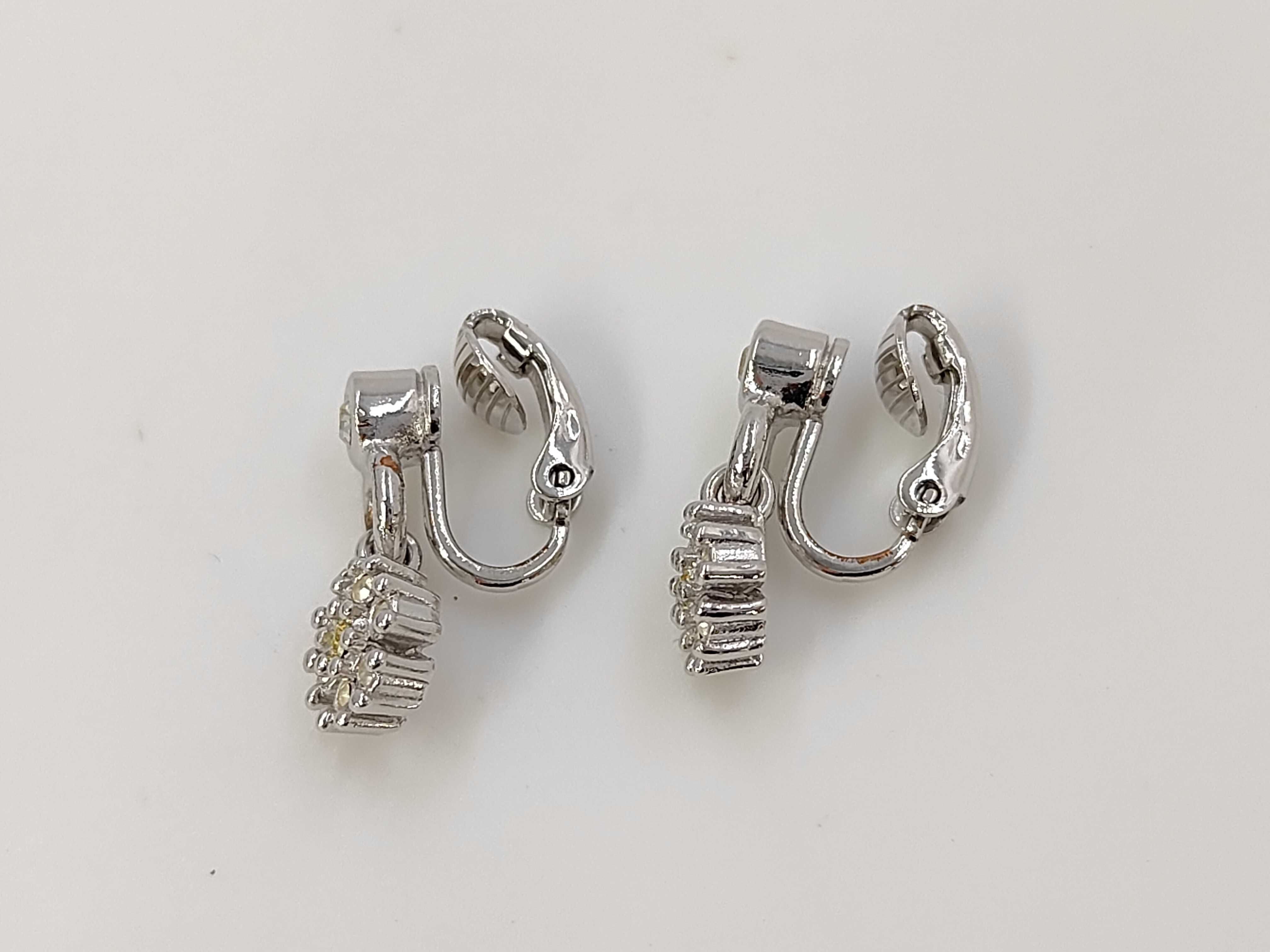 Christian / Earrings / SS Earrings — view 3