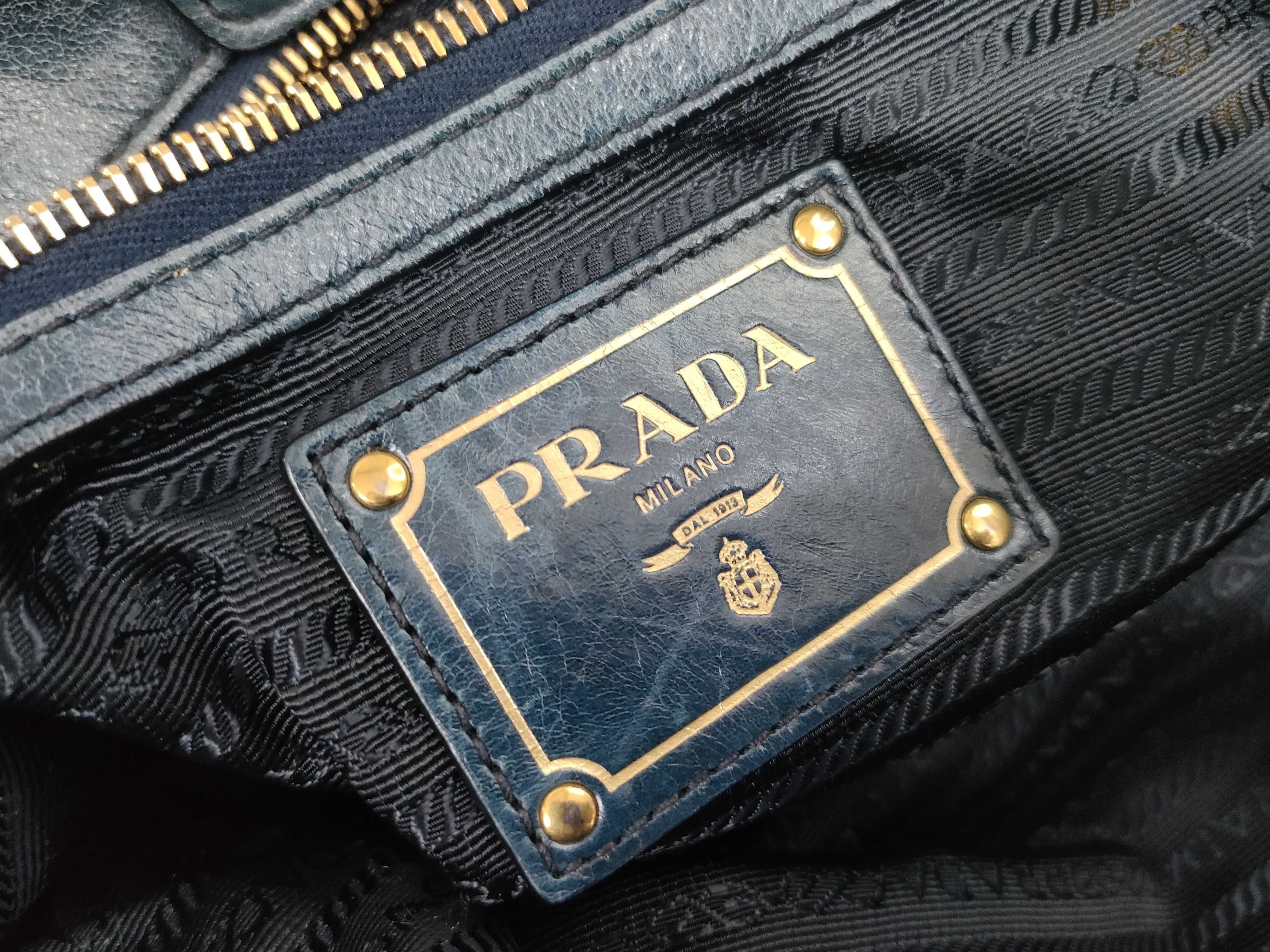 Vitello Daino Shine Tote Bag — view 13