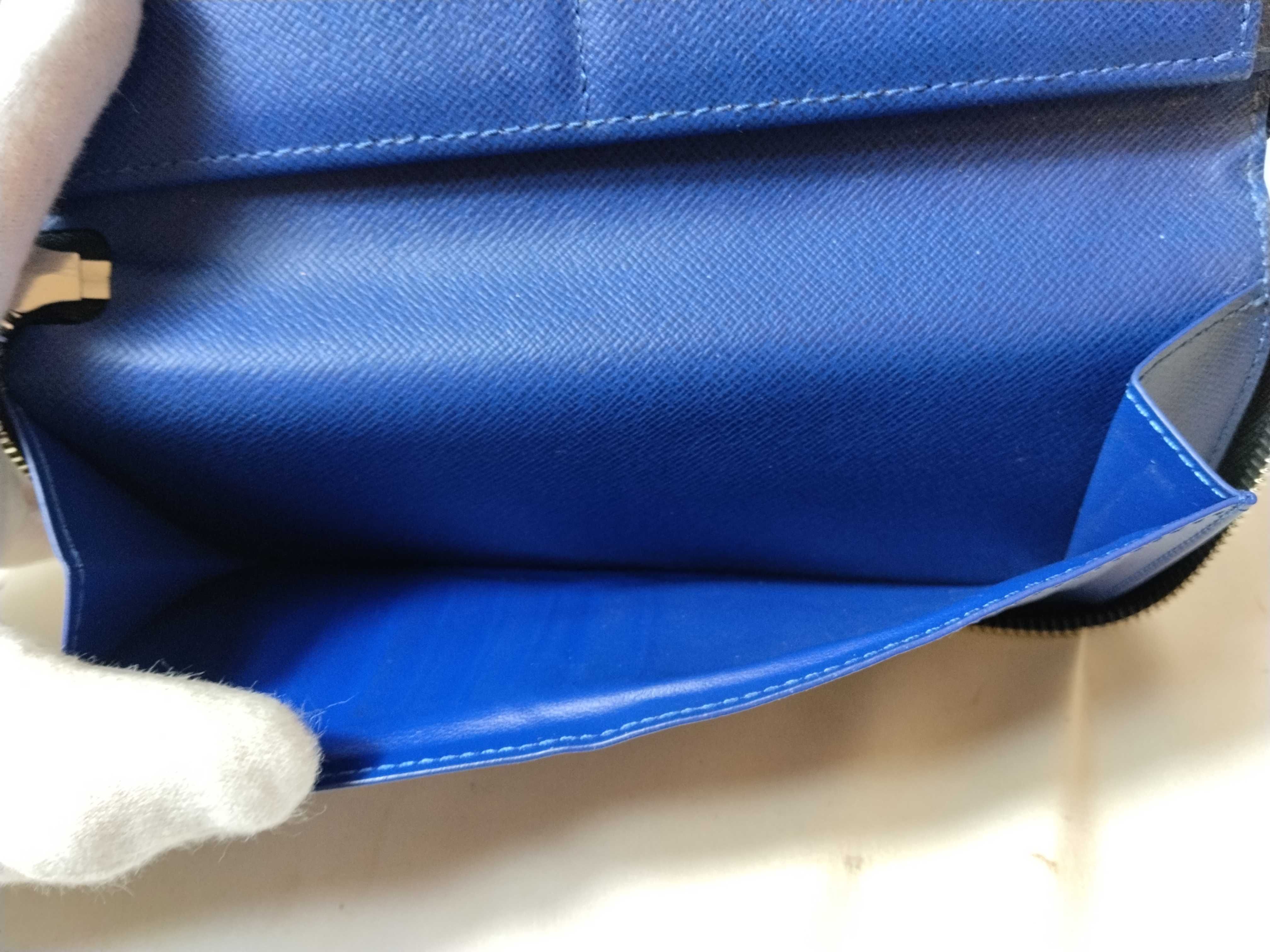 Zippy Wallet Vertical M30447 Wallet — view 13