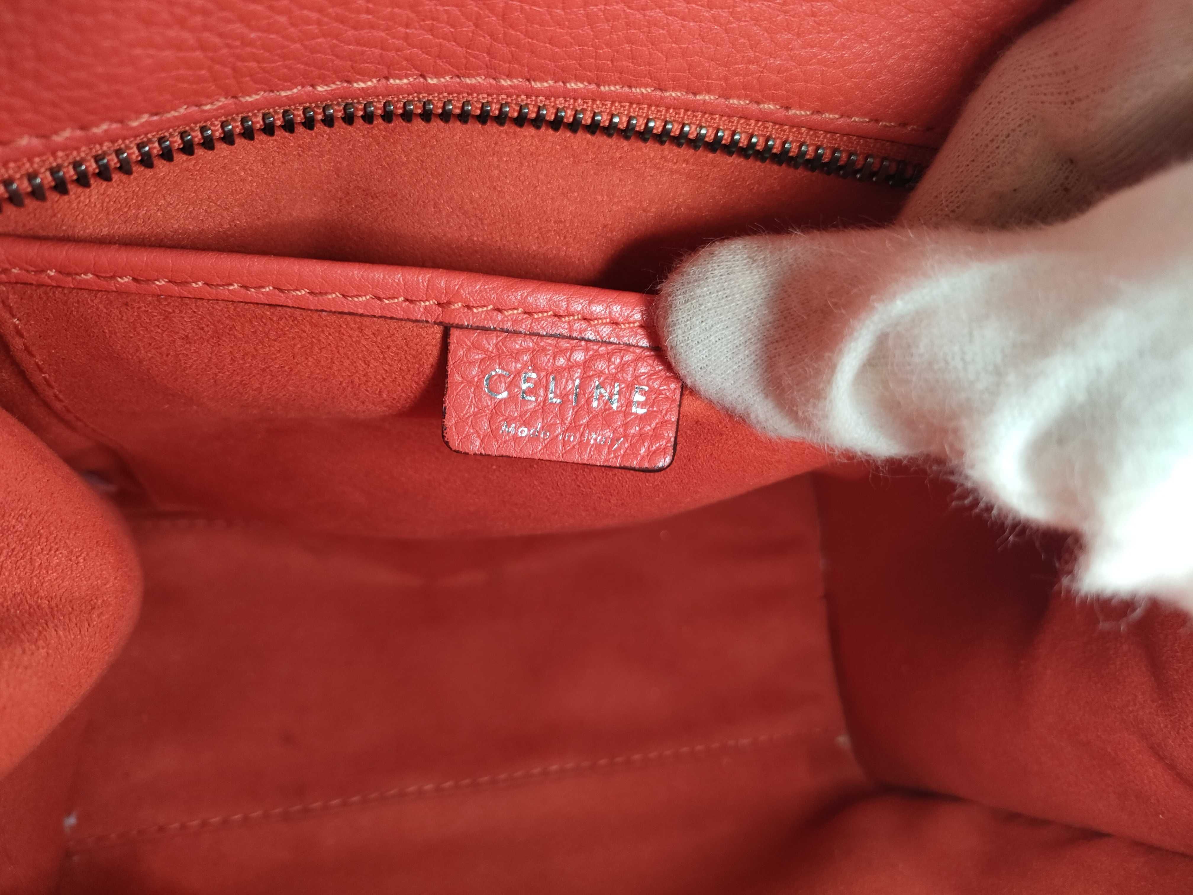 DU- Medium Luggage Bag red handbag — view 13