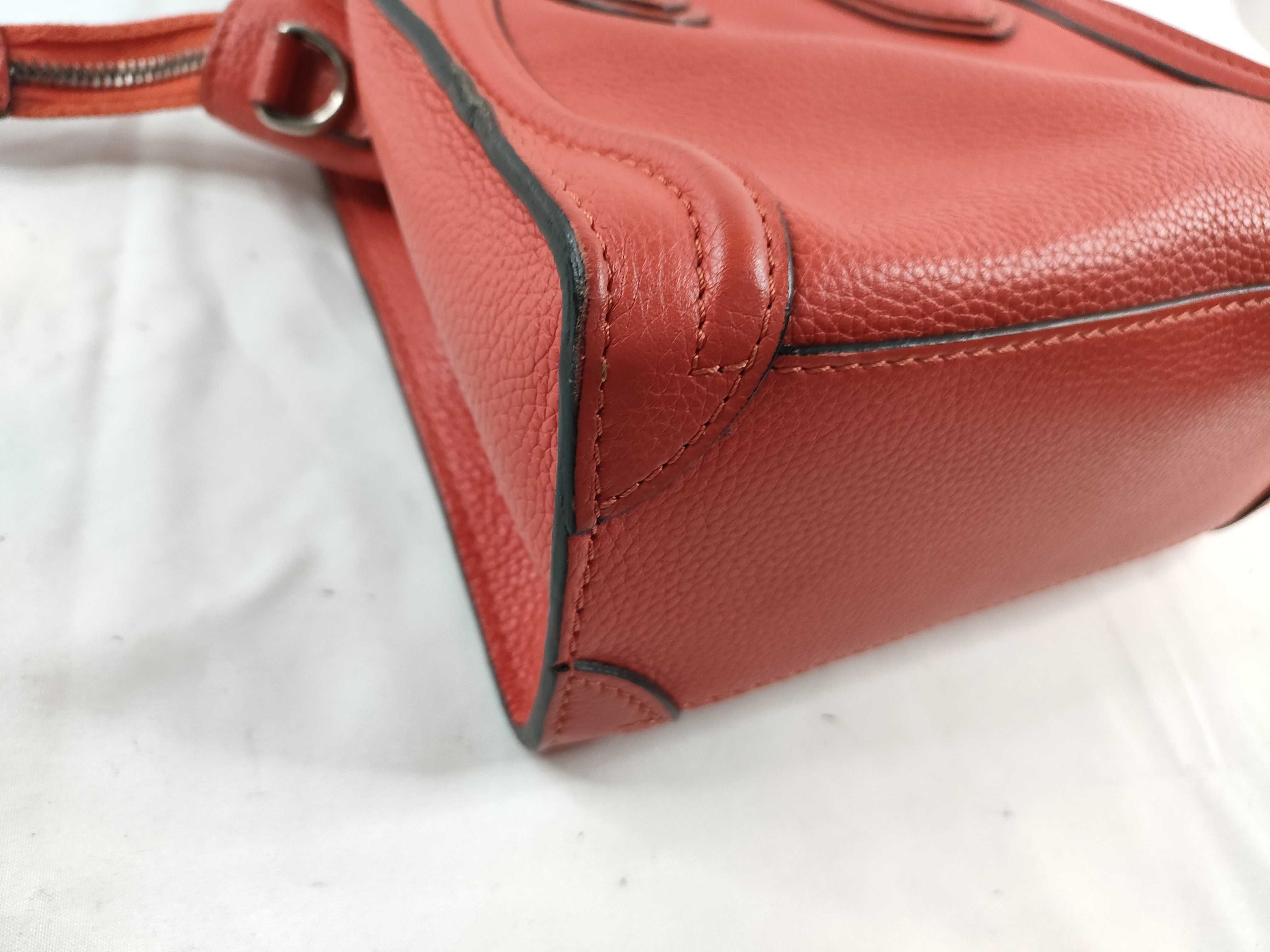 DU- Medium Luggage Bag red handbag — view 3