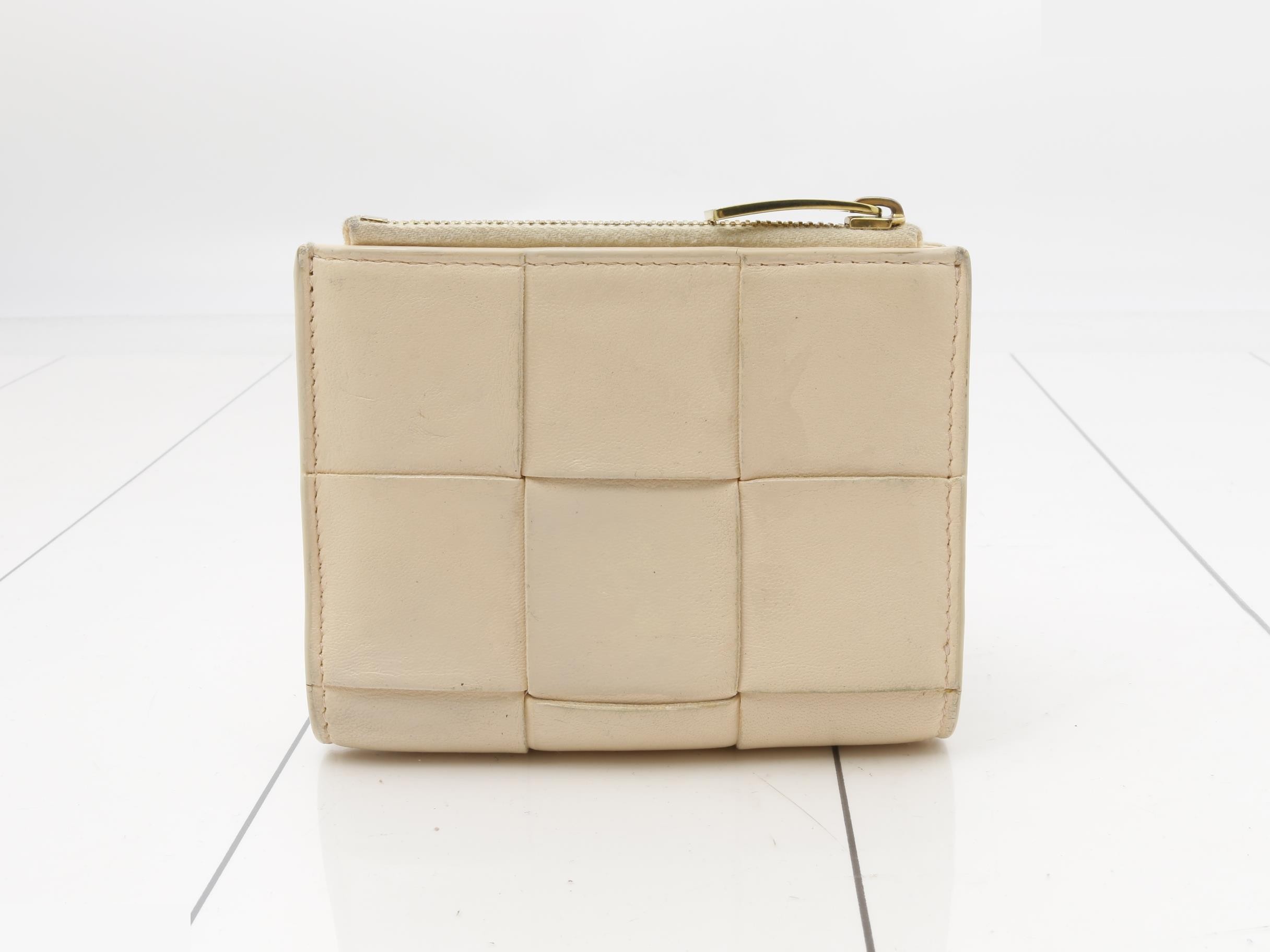 Cassette Bi-fold Wallet, Leather, Beige — view 2
