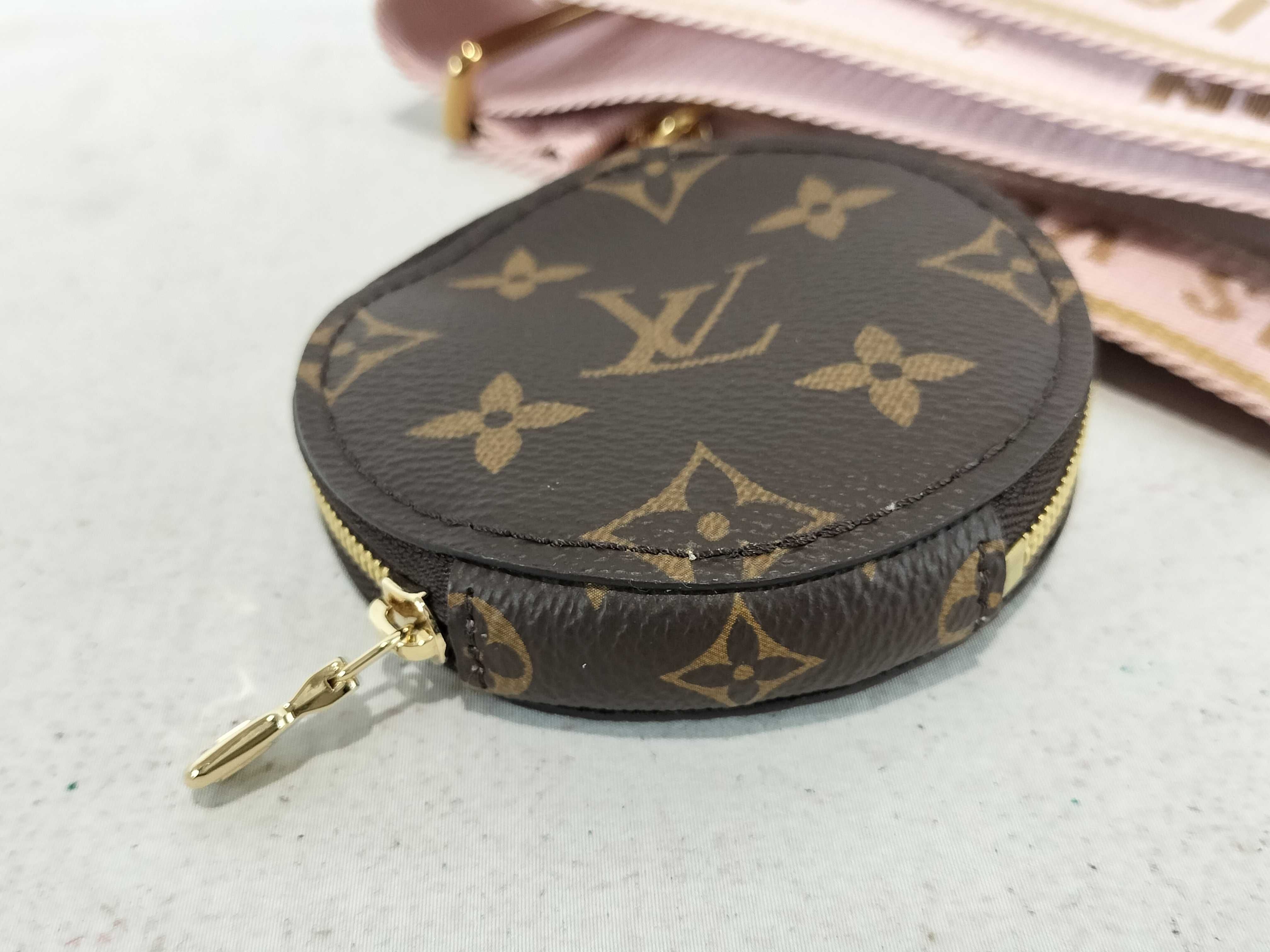 Monogram Multipochette Accessoires Shoulder Bag — view 7