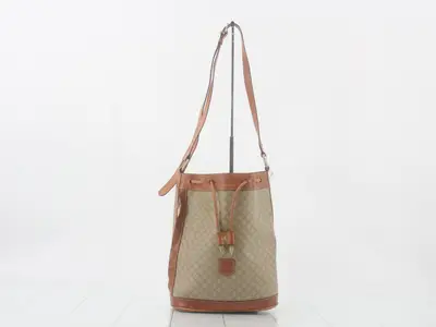 Other lines: Bags and shoulder bags