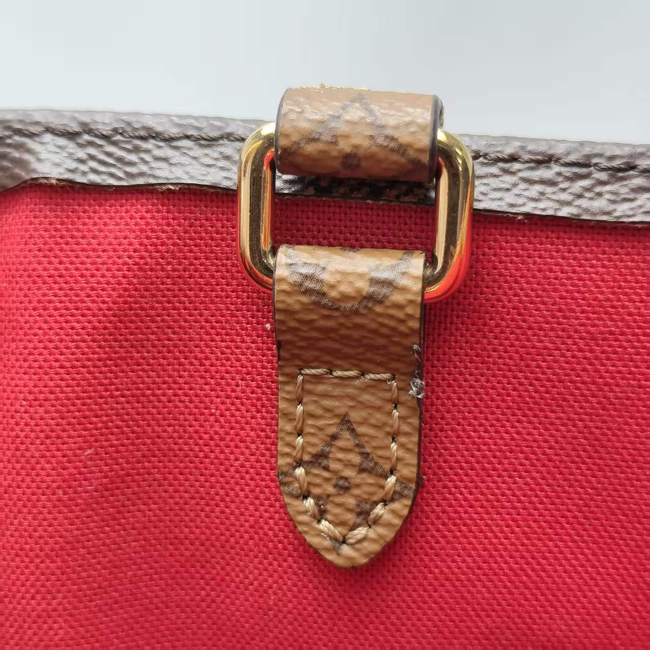 【*Shipped from: China*】LOUIS VUITTON OnTheGo PU Handbag — view 12