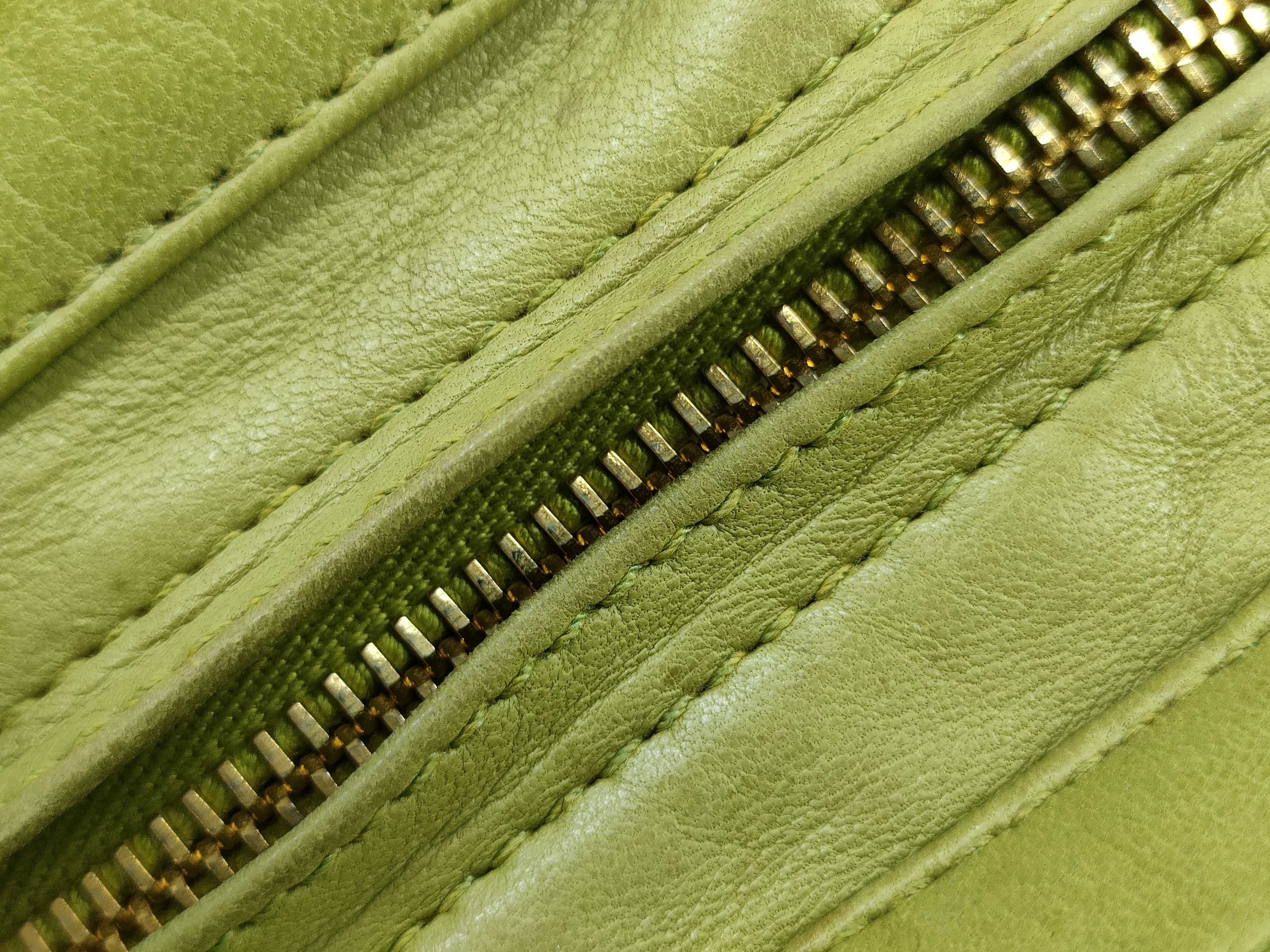 Lambskin Chain Shoulder Bag Tote Bag — view 13