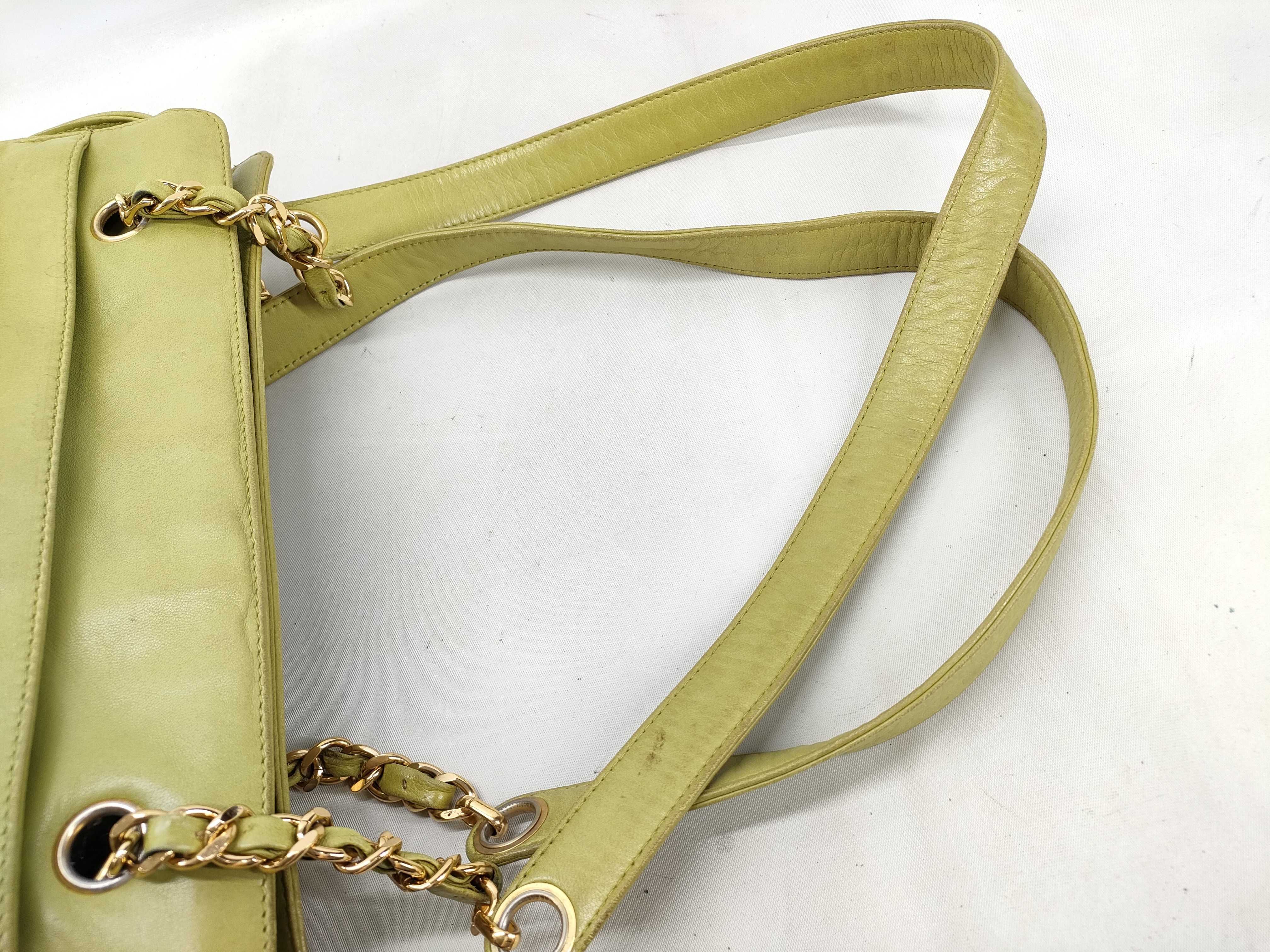 Lambskin Chain Shoulder Bag Tote Bag — view 5