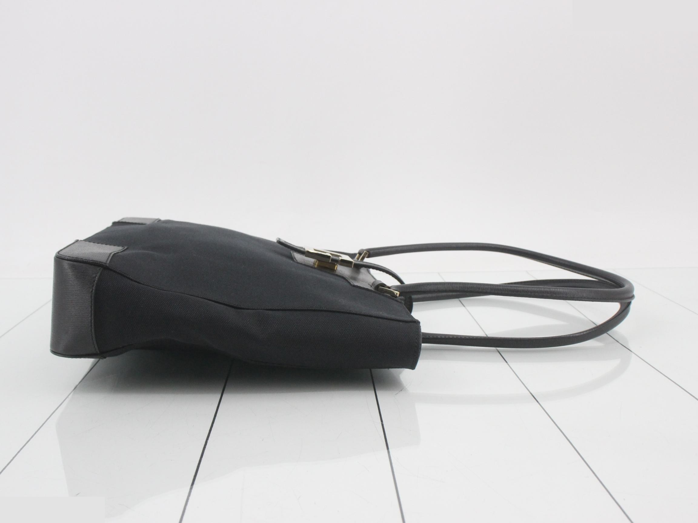 G logo handbag — view 3