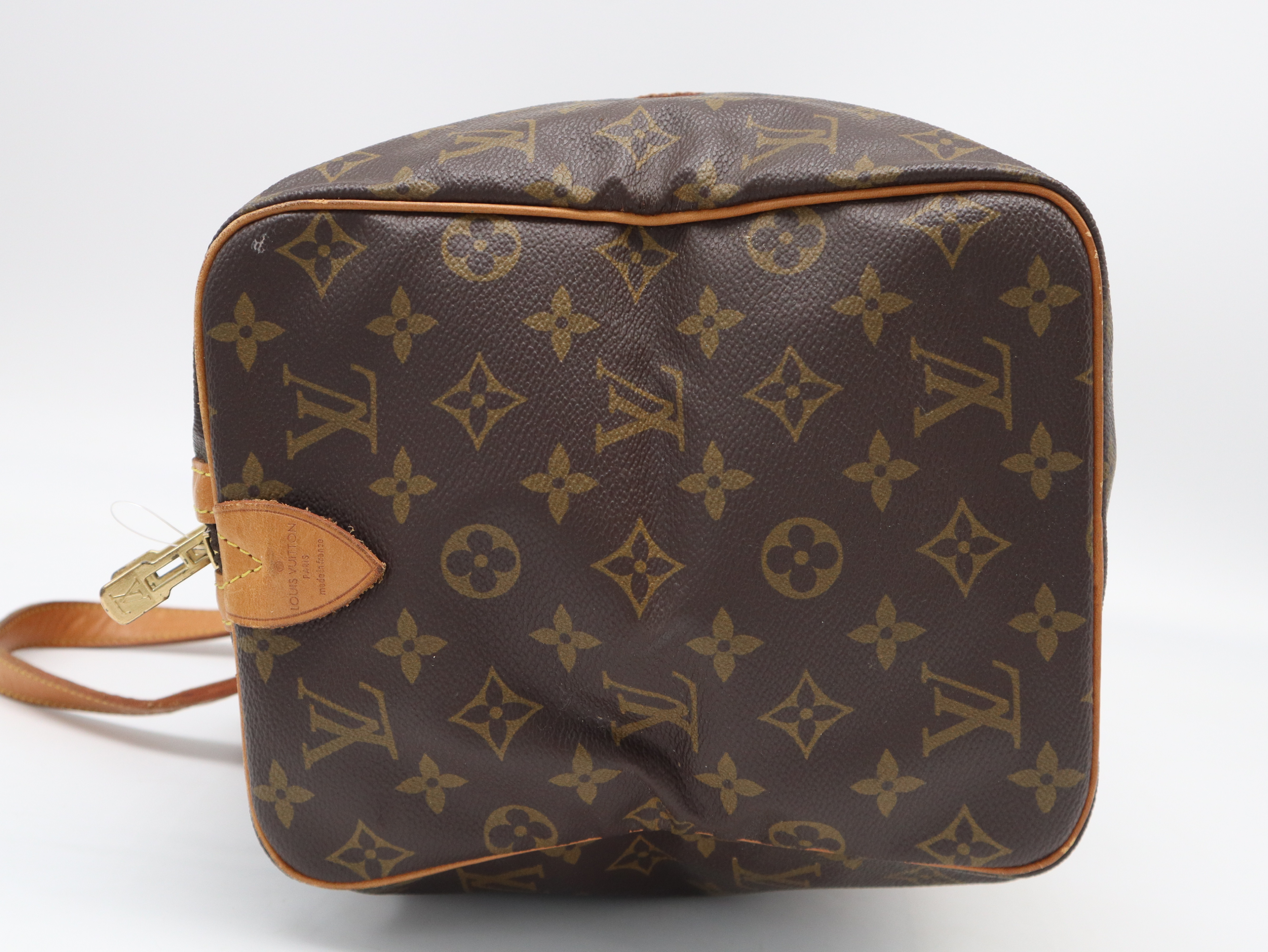 M41626 Monogram Sac Souple 35 Boston Bag — view 3
